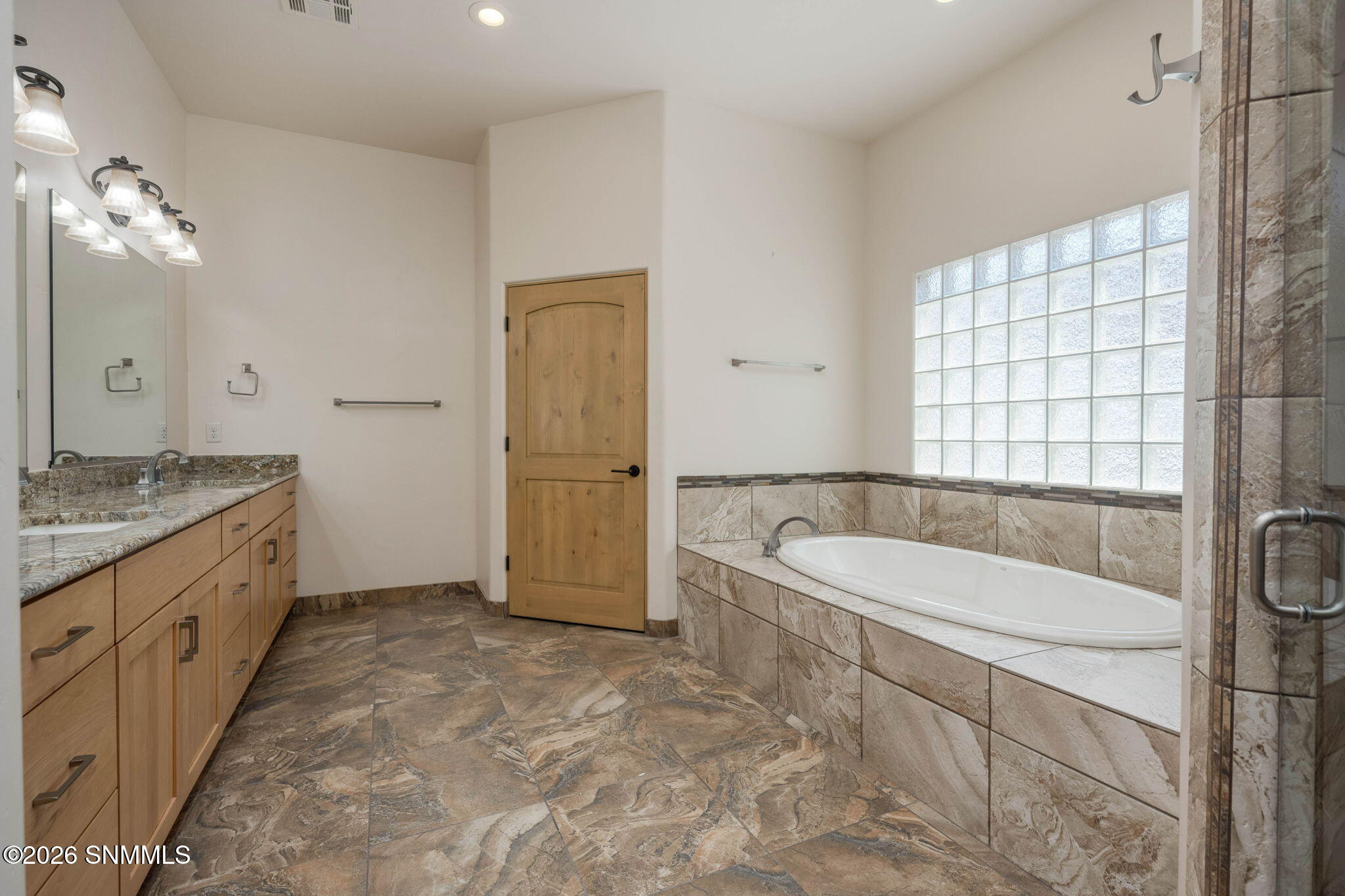 8010 Murano Court Property Photo 29