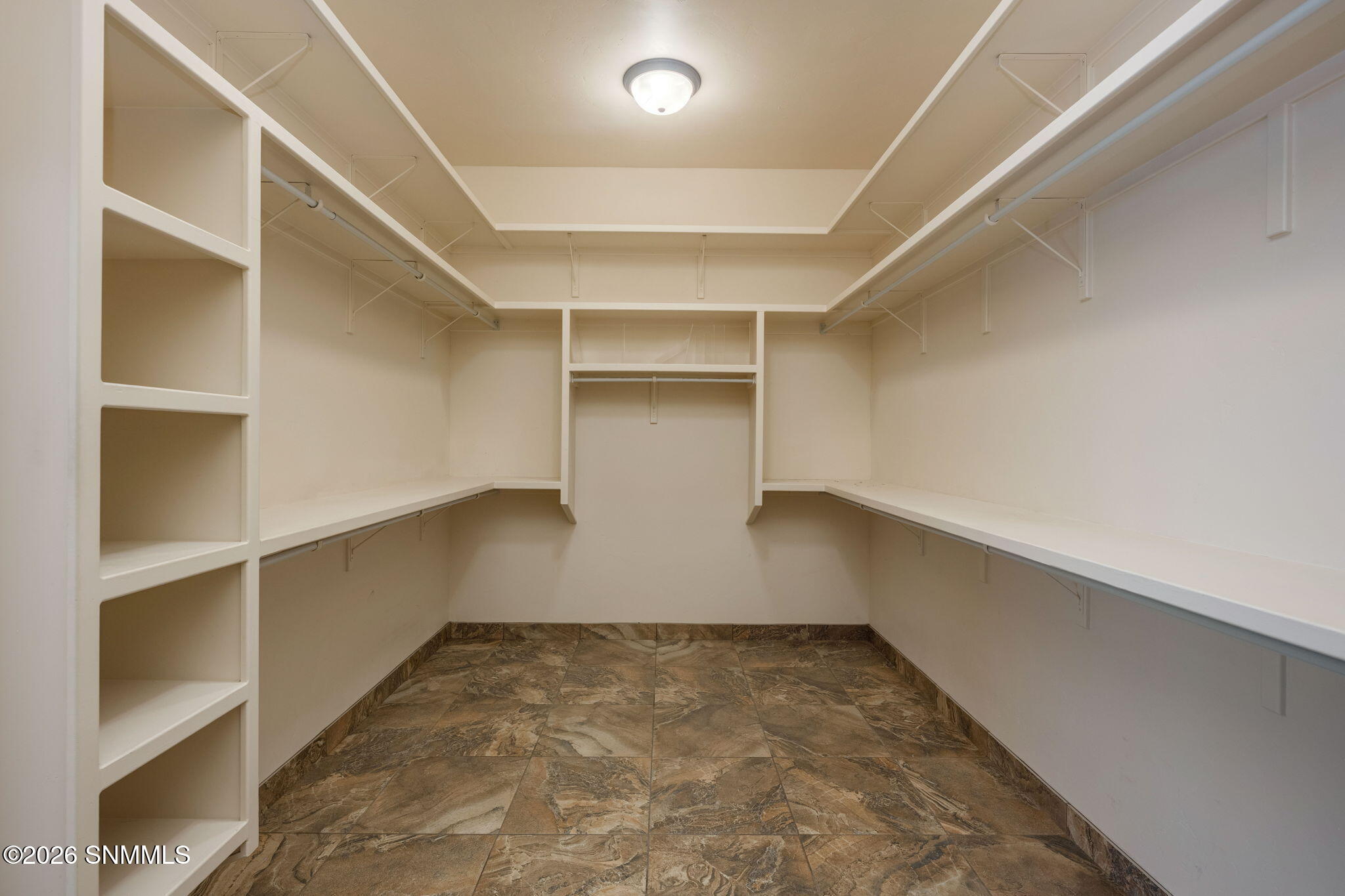 8010 Murano Court Property Photo 35