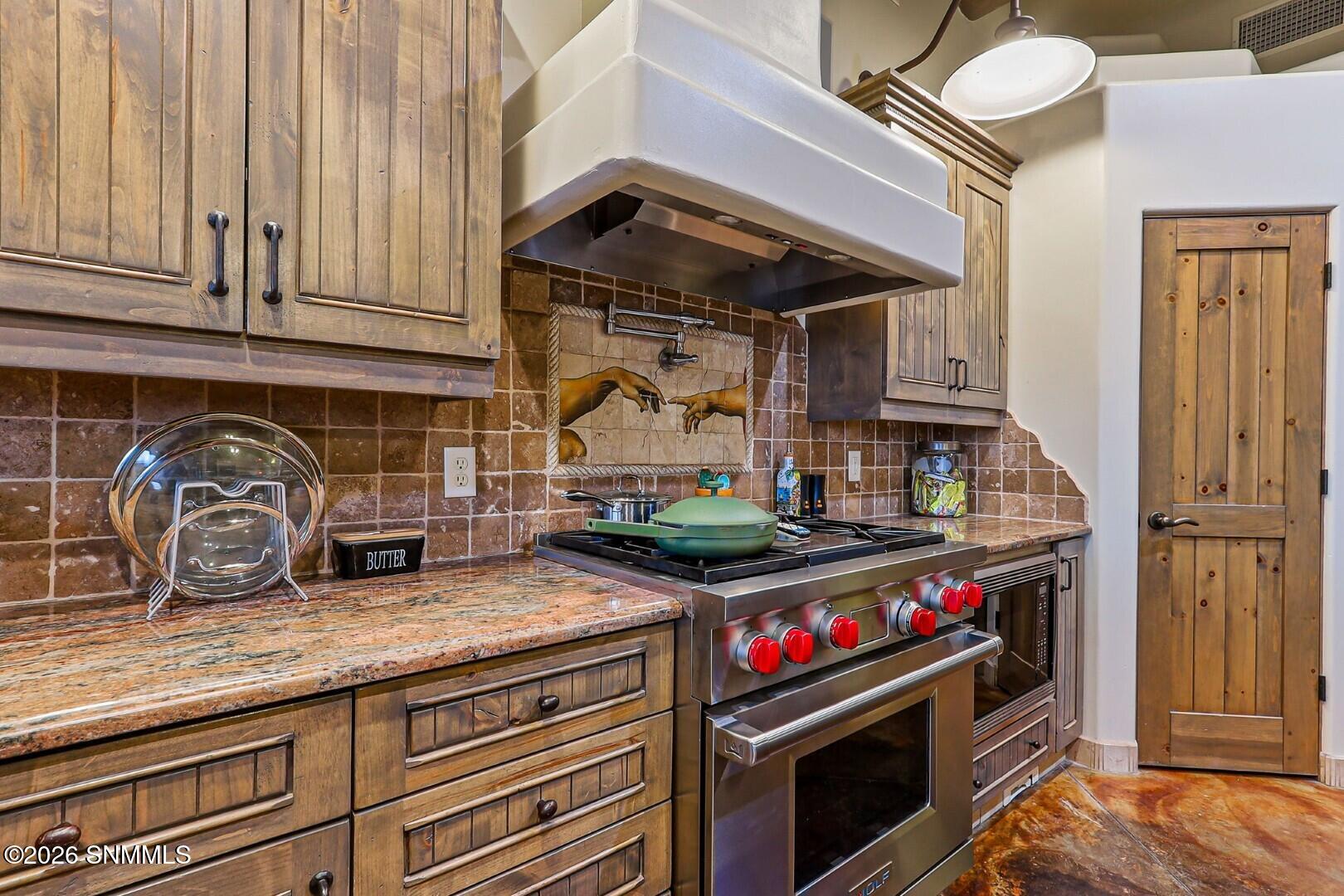 8060 Constitution Road Property Photo 17