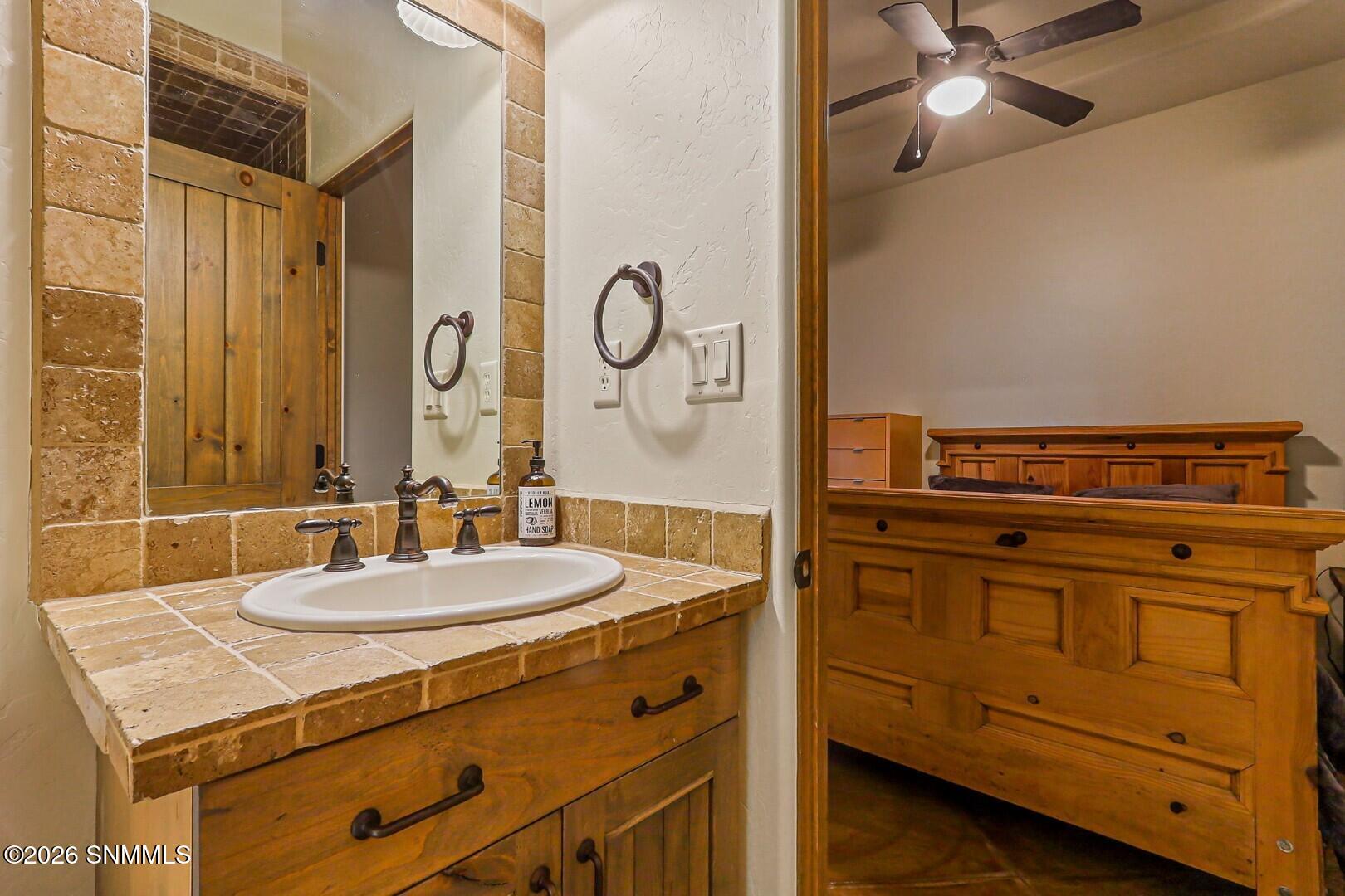 8060 Constitution Road Property Photo 43