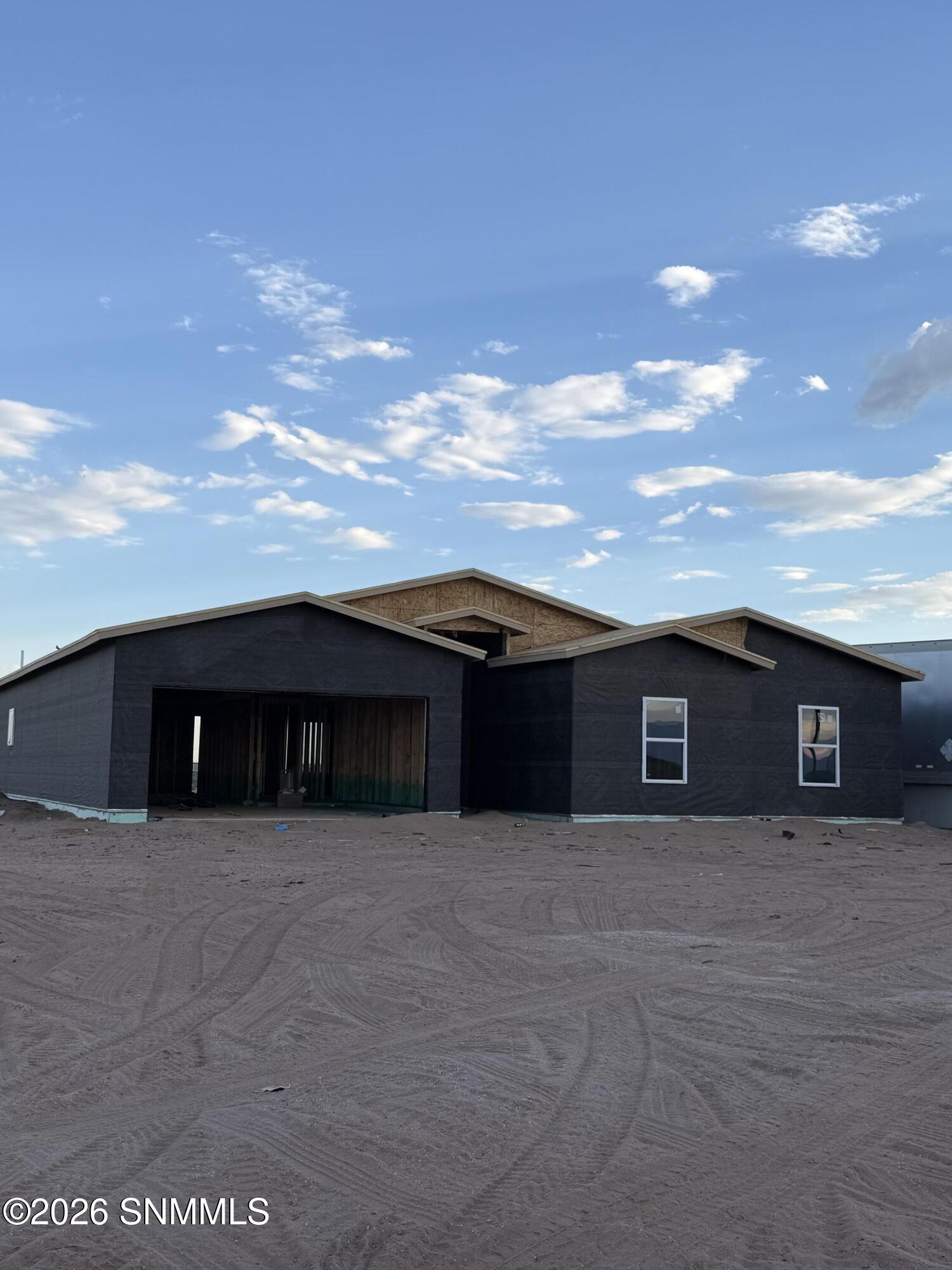 1252 Sahara Desert Drive Property Photo 3