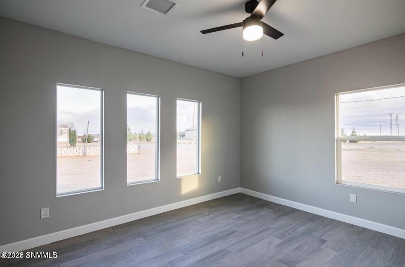 1252 Sahara Desert Drive Property Photo 16