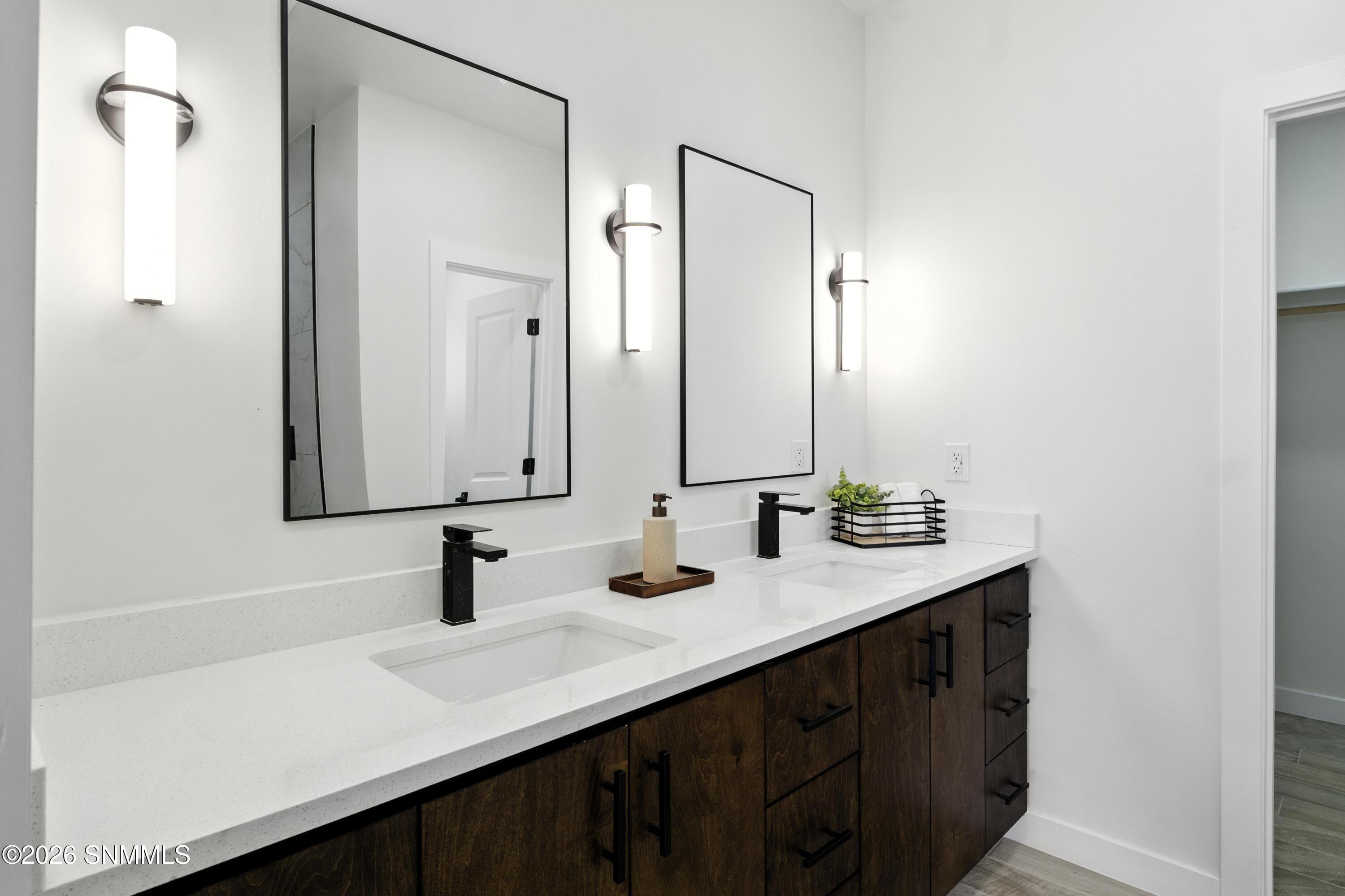 1253 Mojave Desert Drive Property Photo 13