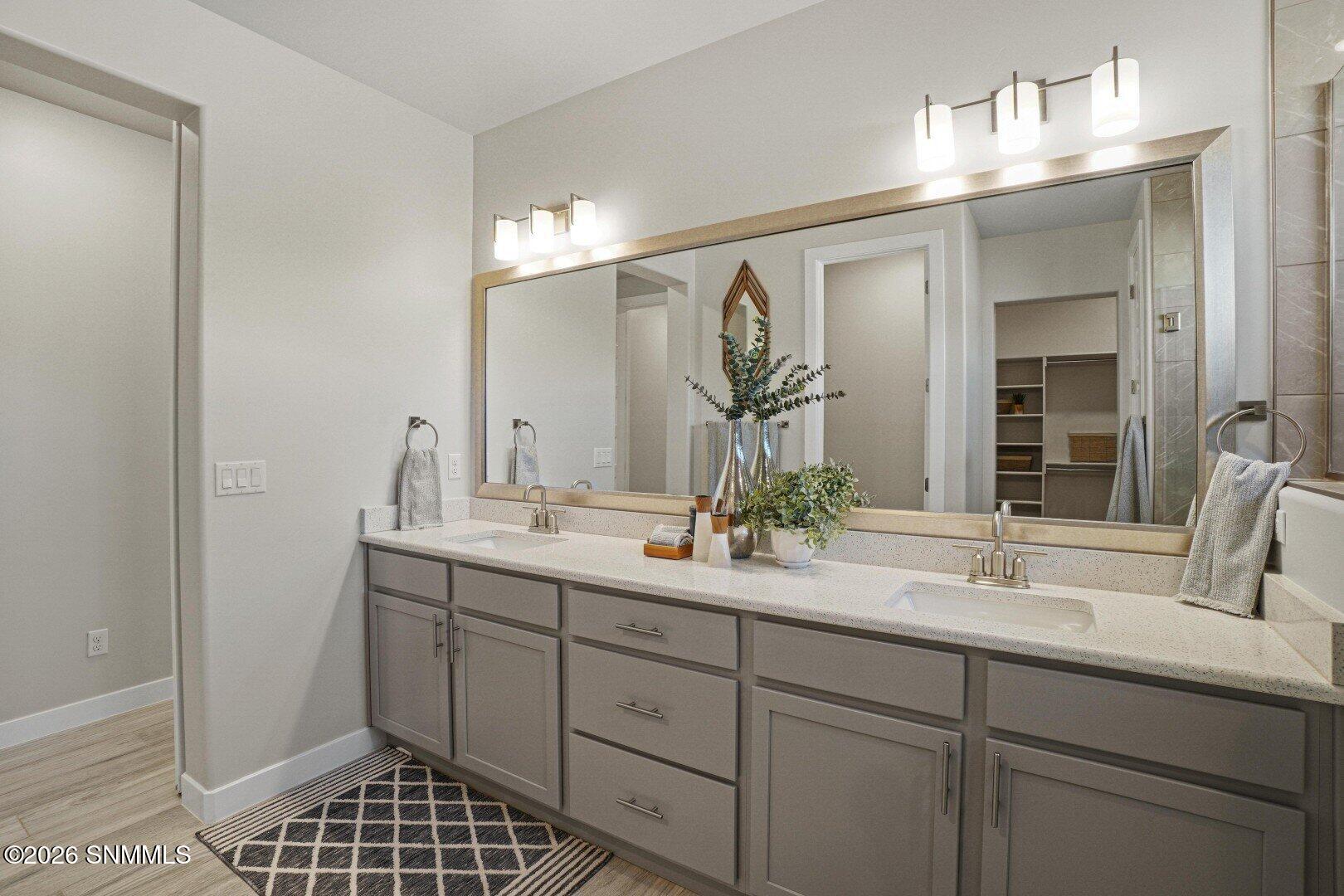 3419 Masterpiece Street Property Photo 10