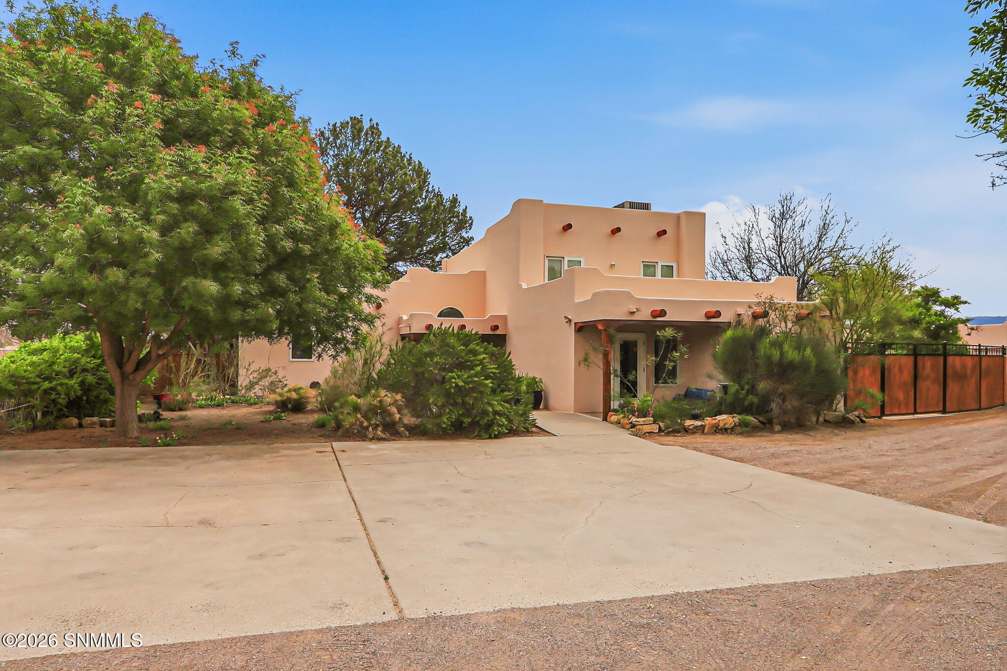 565 Carver Road Property Photo 1
