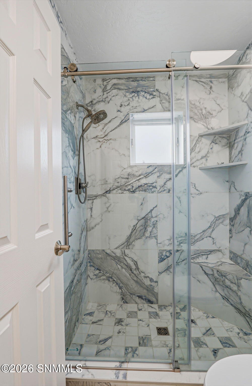 565 Carver Road Property Photo 15
