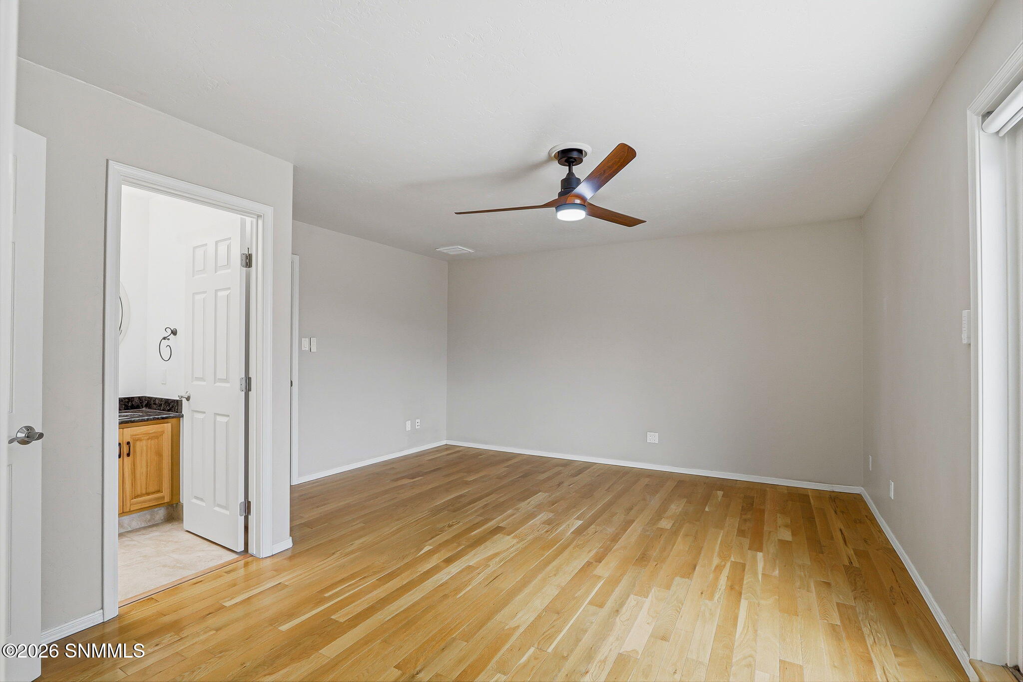 565 Carver Road Property Photo 23
