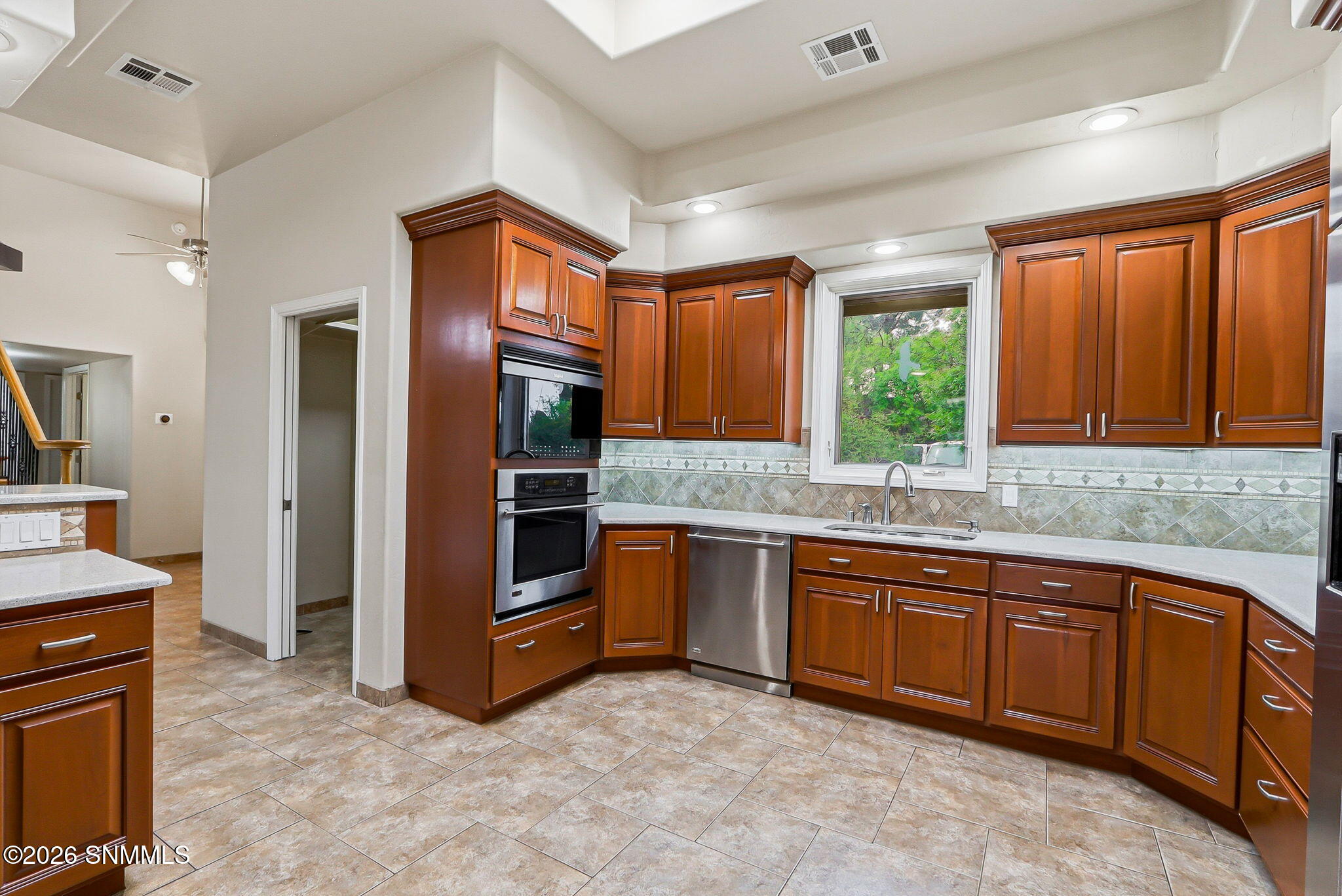 565 Carver Road Property Photo 34