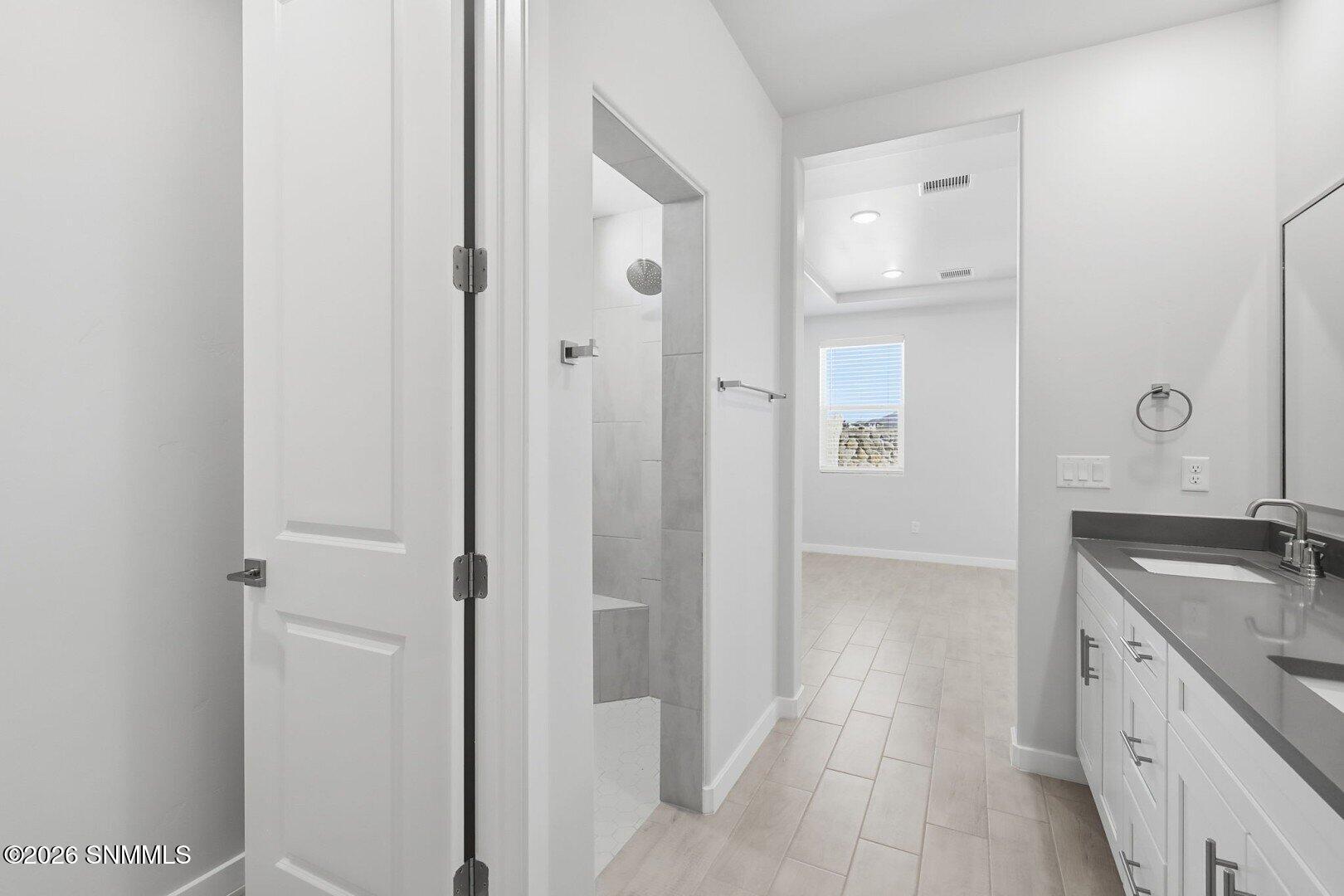 5061 Sand Stream Road Property Photo 14