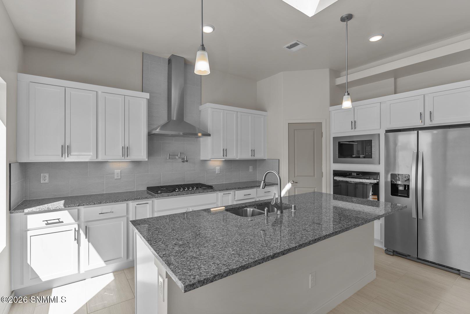 3652 Springhaven Loop Property Photo 4
