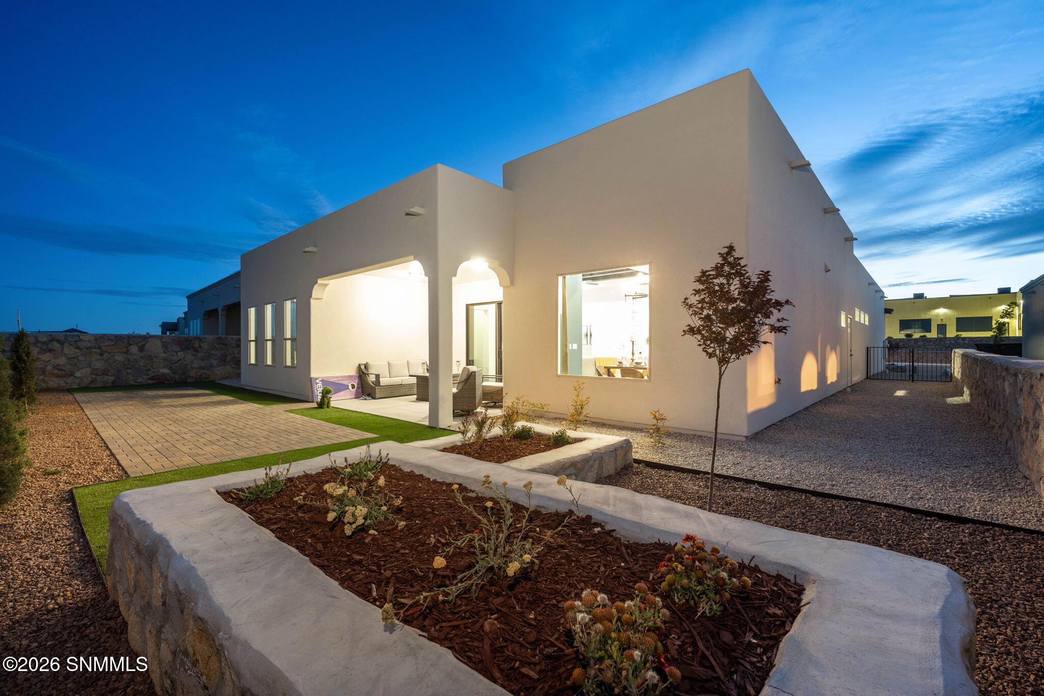 2601802 Property Photo 15