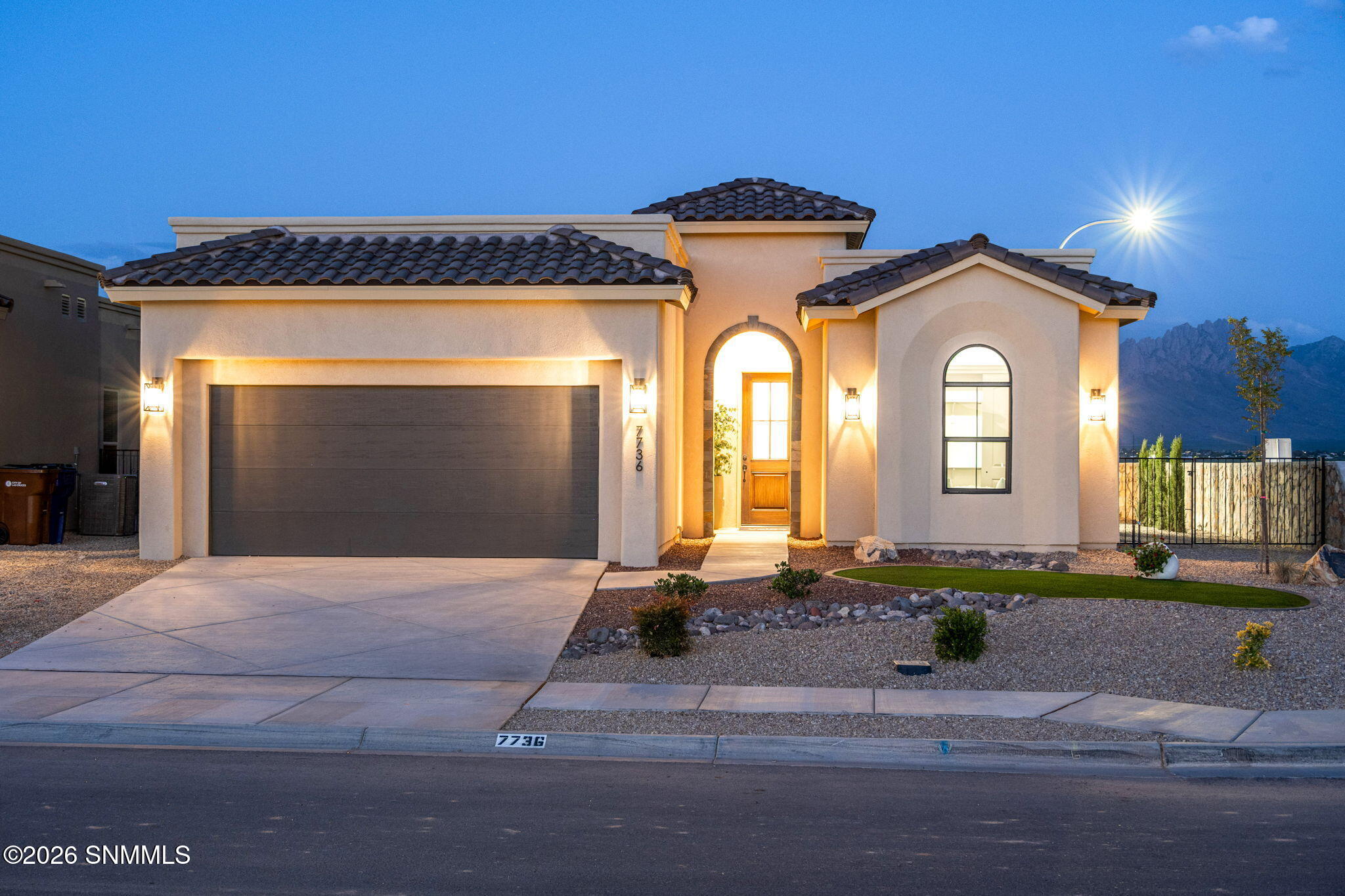 7736 Celestial Street Property Photo 4