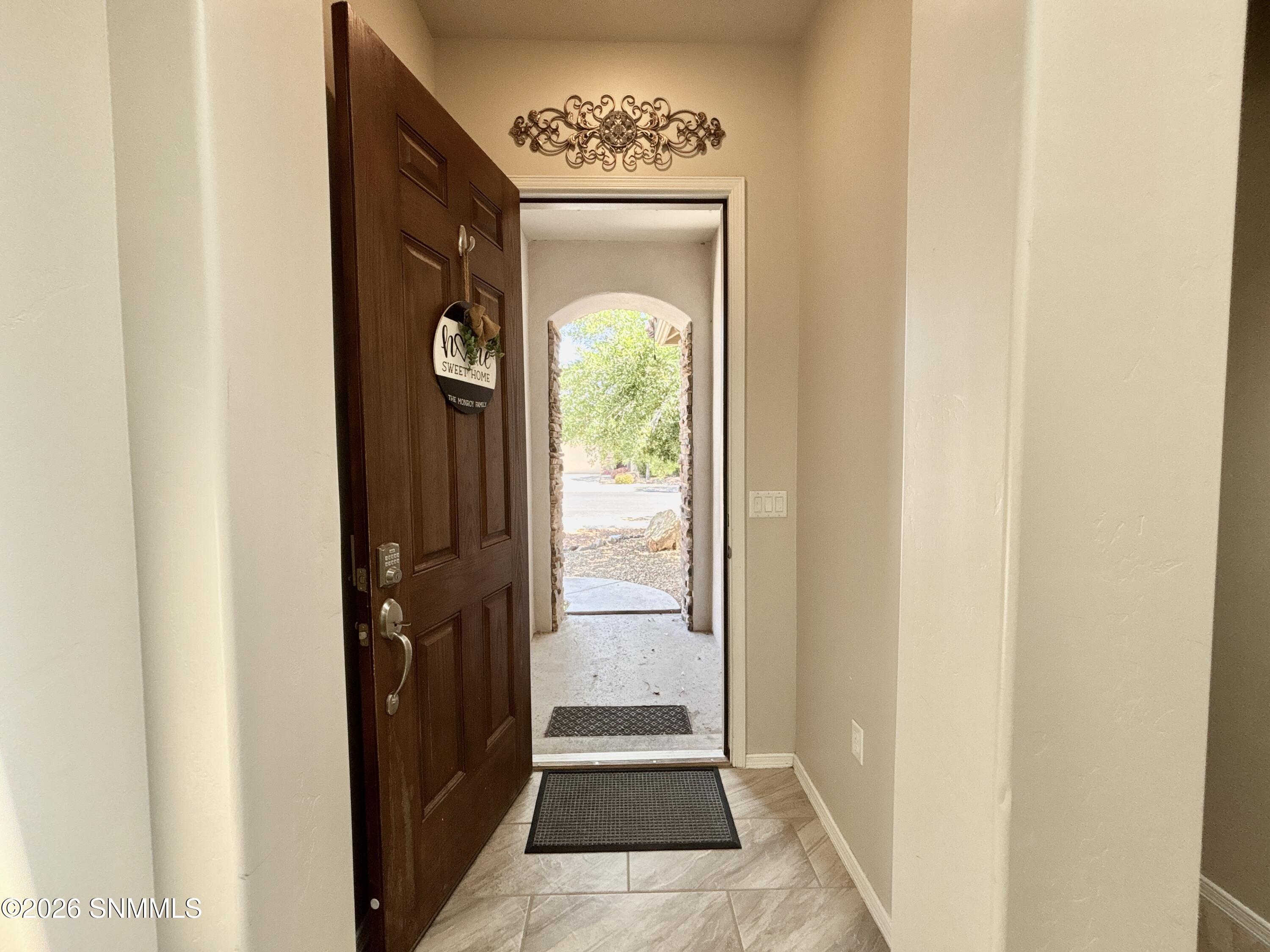 3688 Albion Avenue Property Photo 4