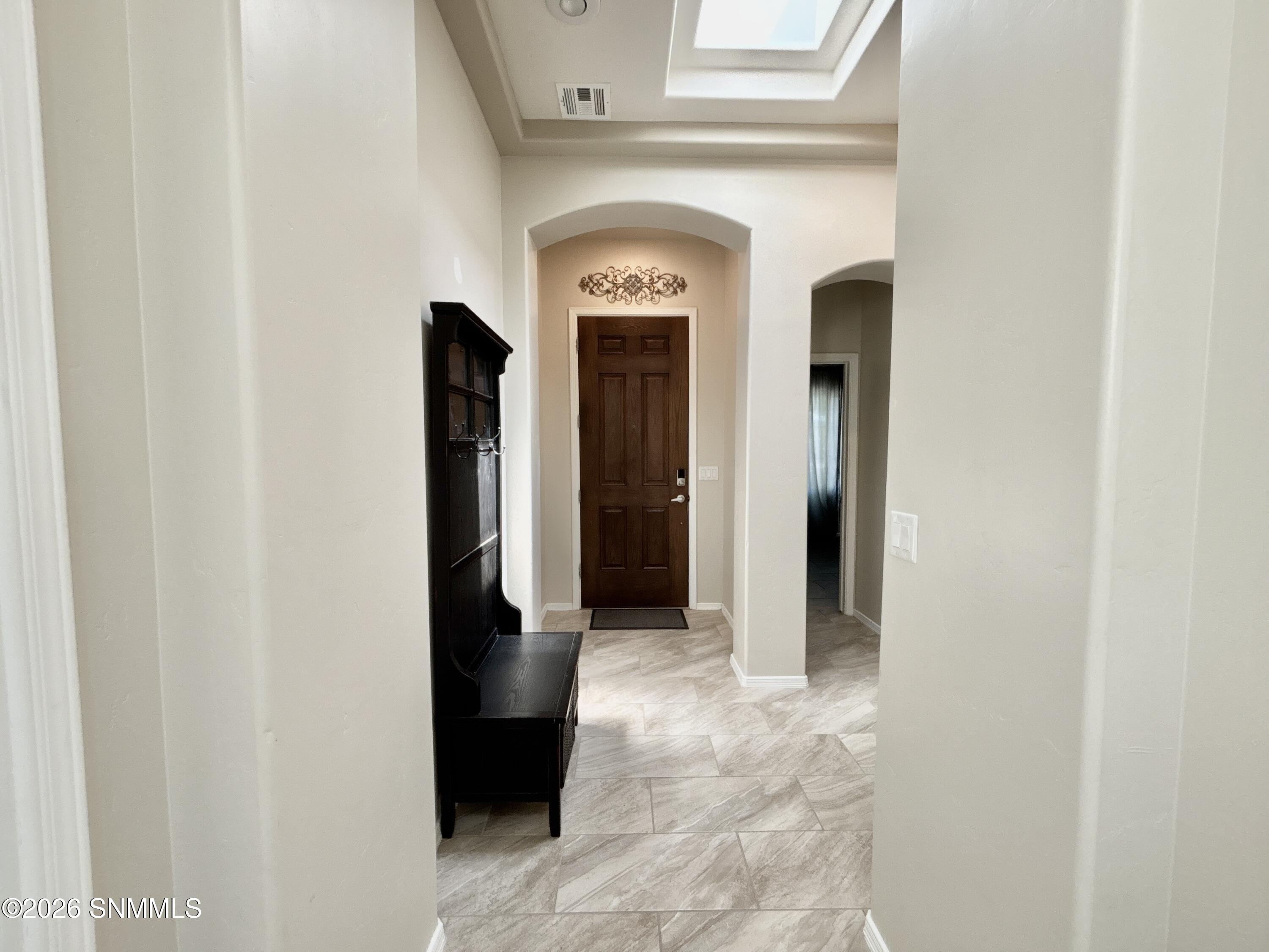 3688 Albion Avenue Property Photo 5