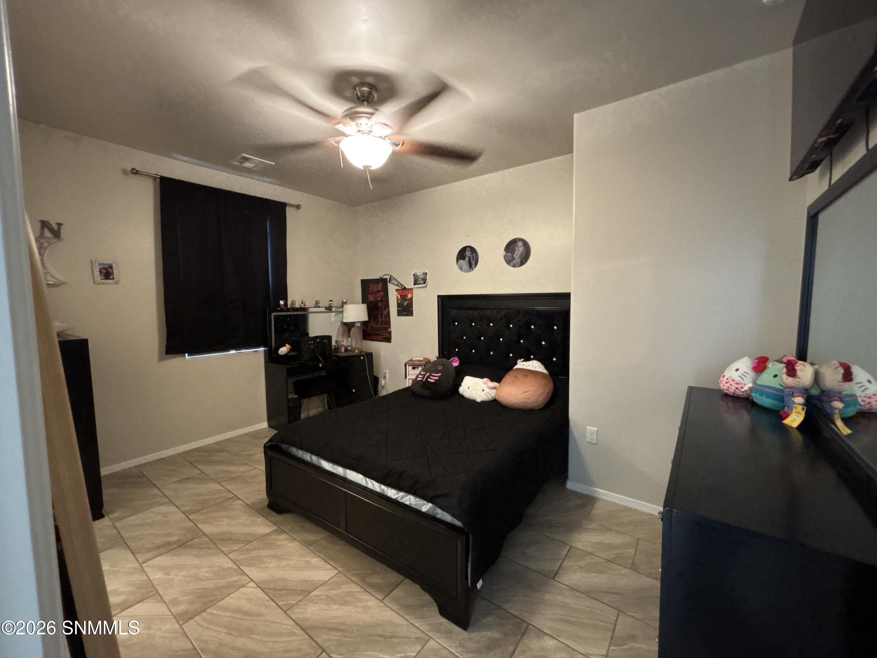 3688 Albion Avenue Property Photo 10