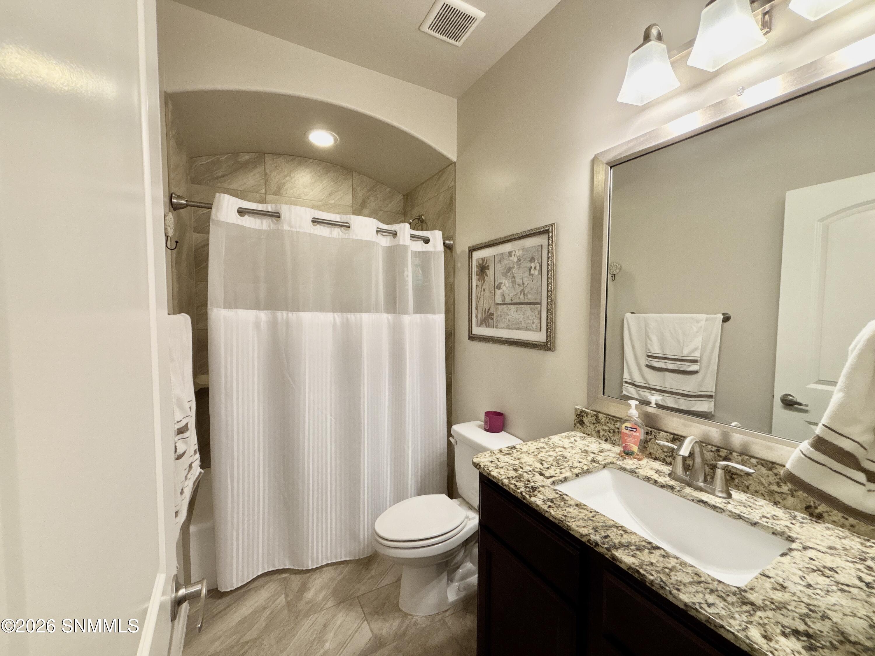 3688 Albion Avenue Property Photo 20