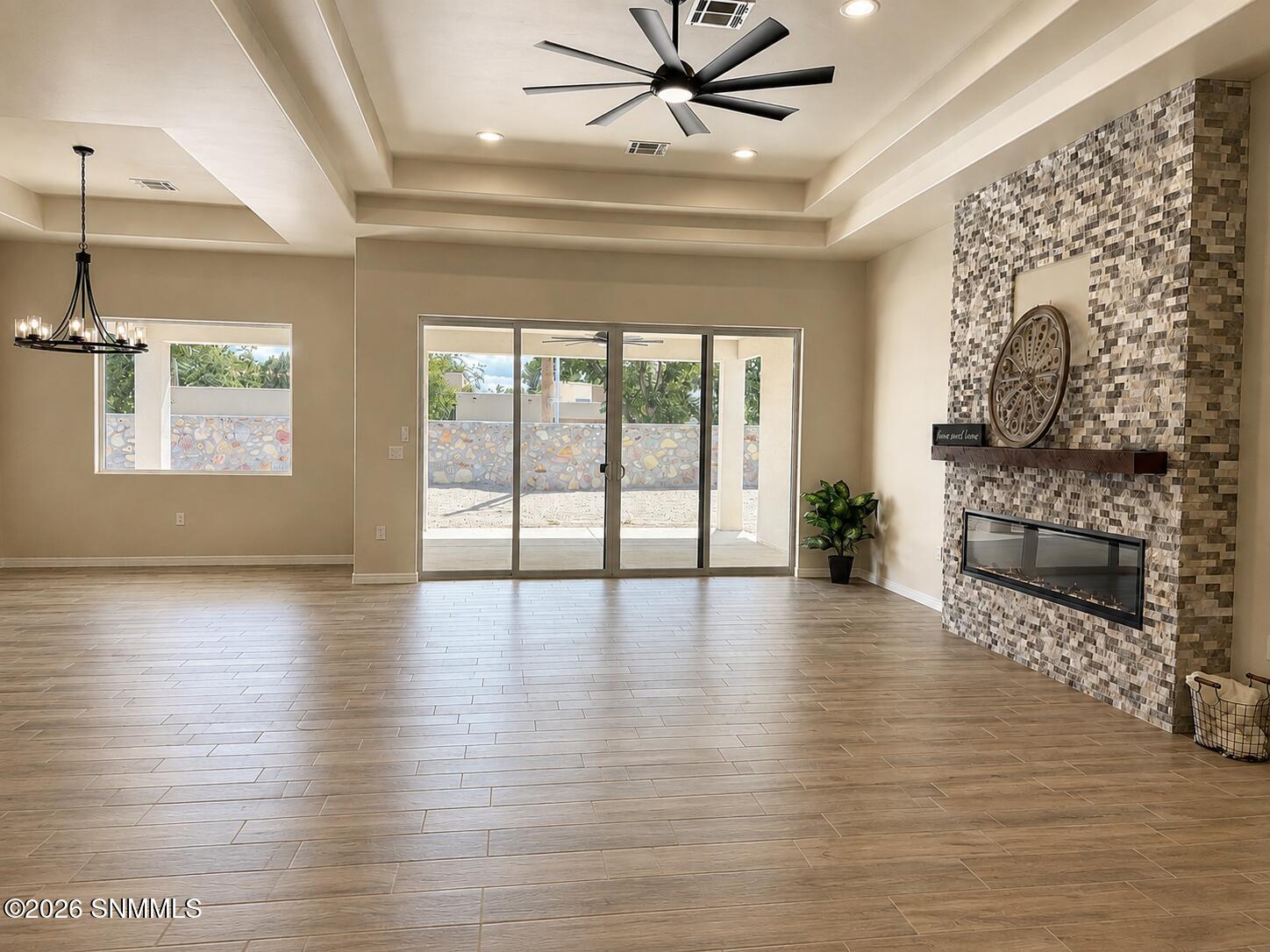785 Basha Arc Property Photo 18