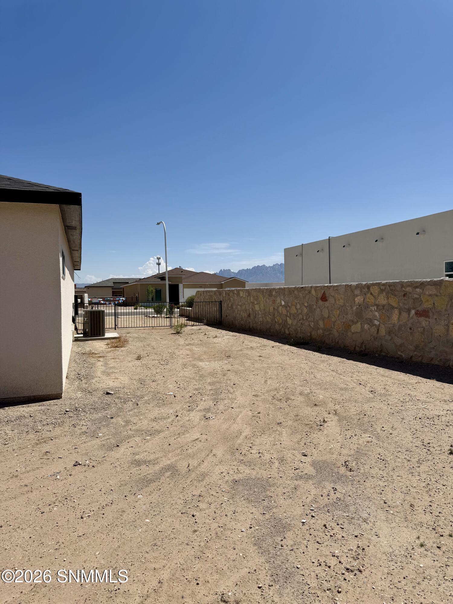 785 Basha Arc Property Photo 29