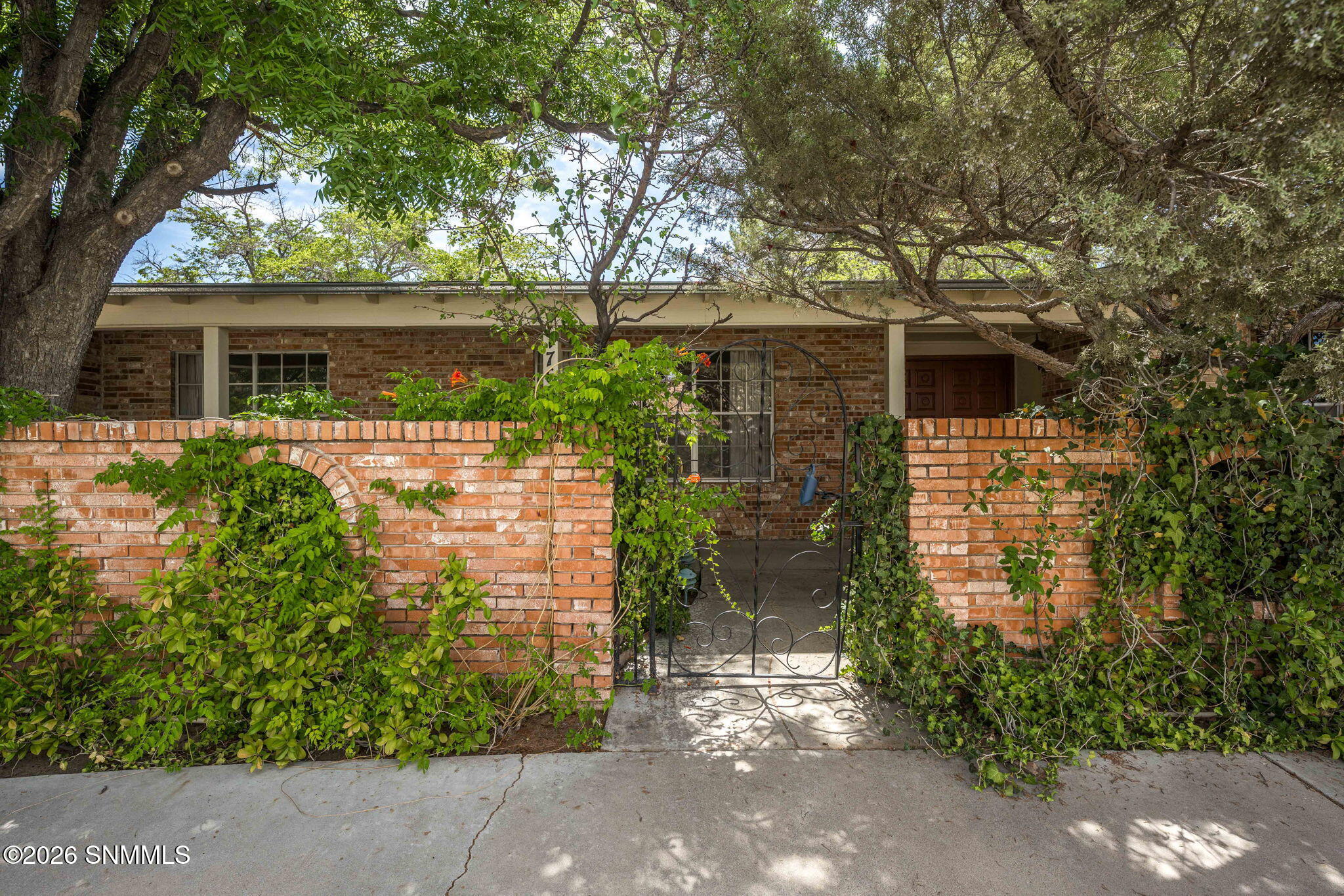1766 Imperial Ridge Property Photo 4