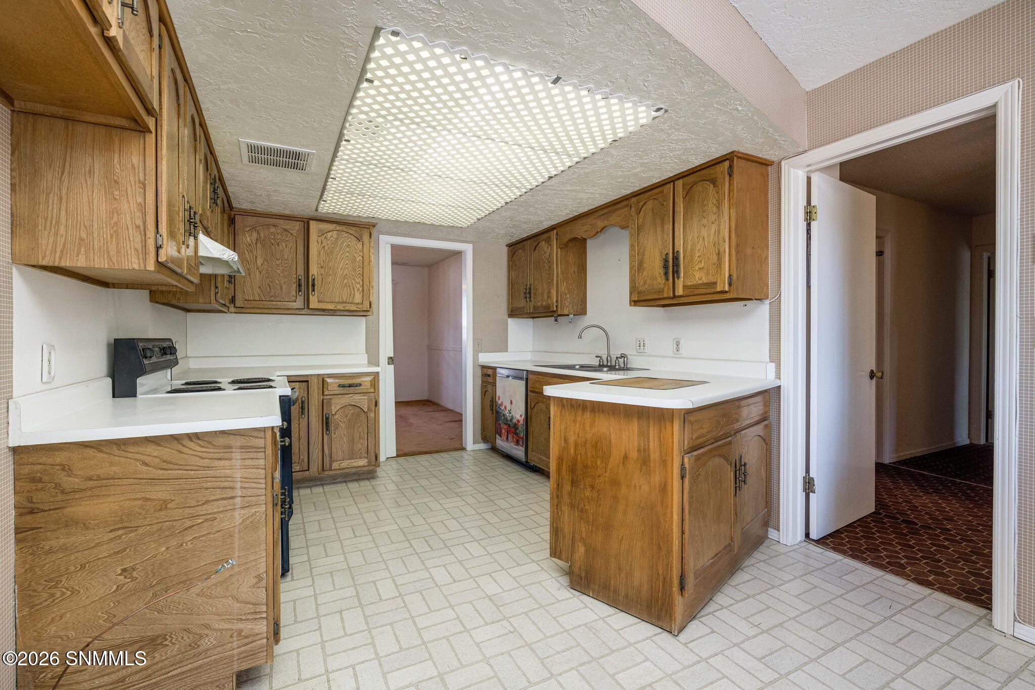 1766 Imperial Ridge Property Photo 16