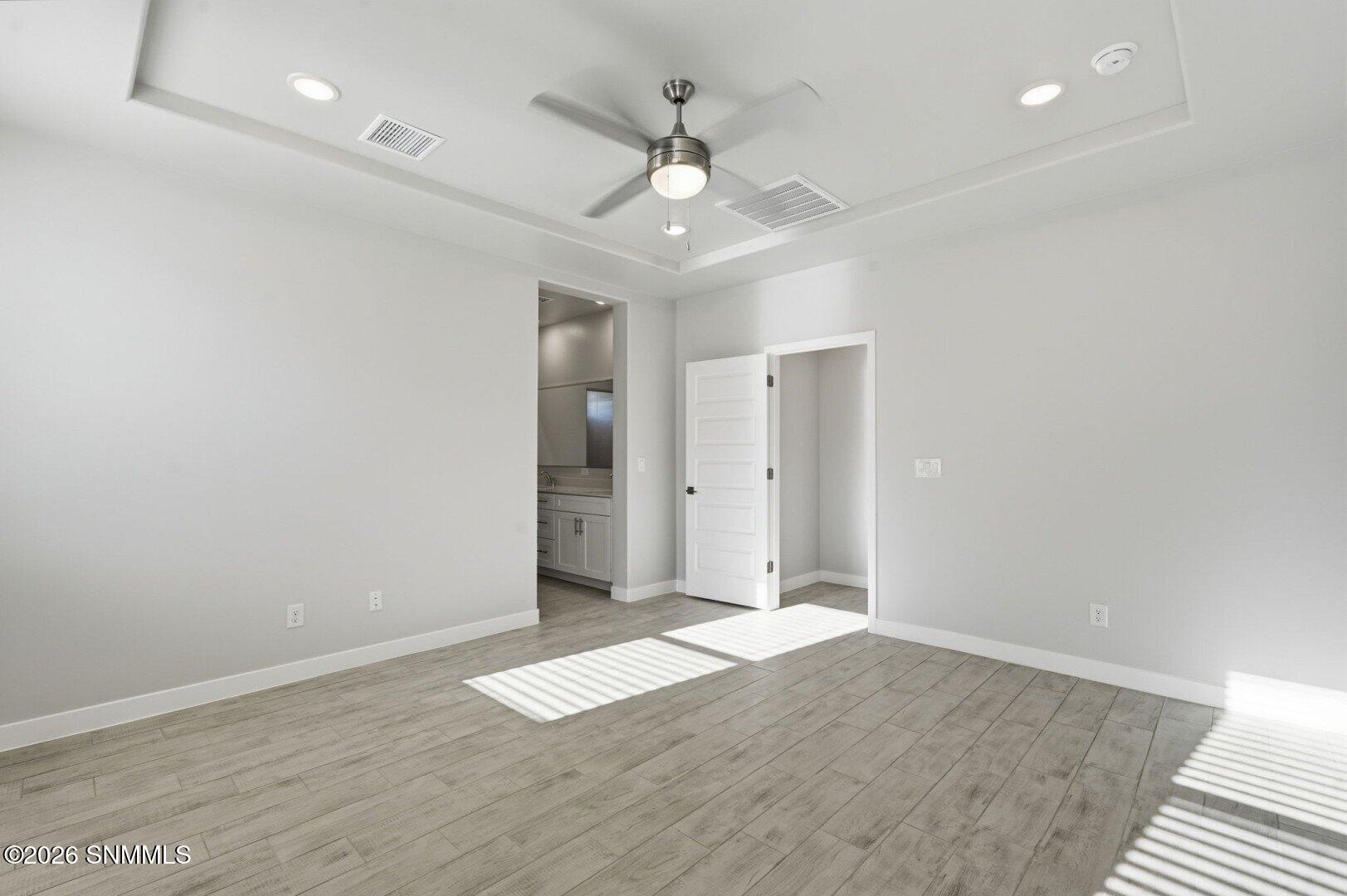 7535 Sierra Este Place Property Photo 11