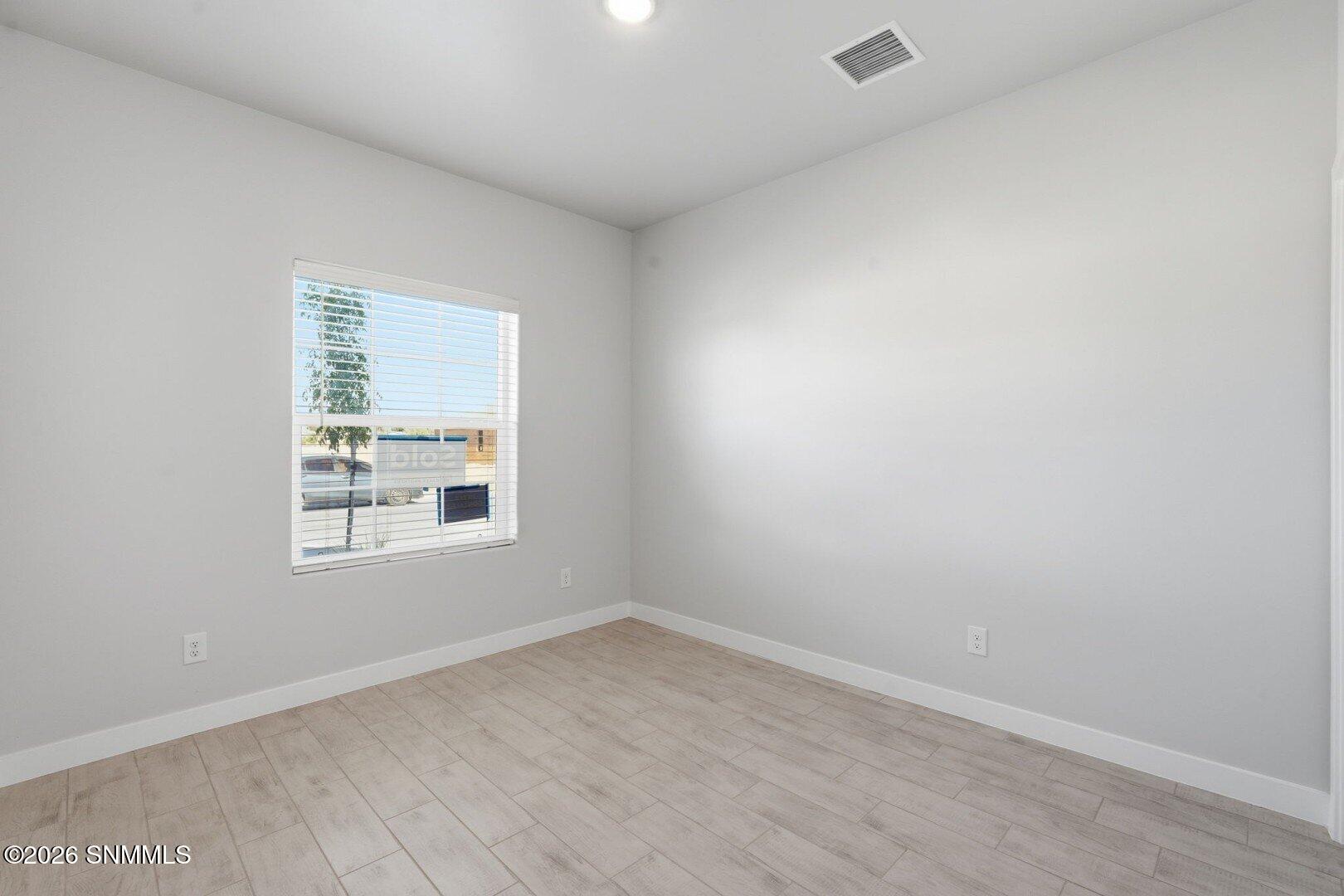 7535 Sierra Este Place Property Photo 19