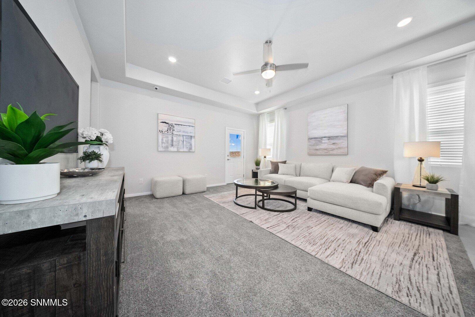 7519 Sierra Este Place Property Photo 7