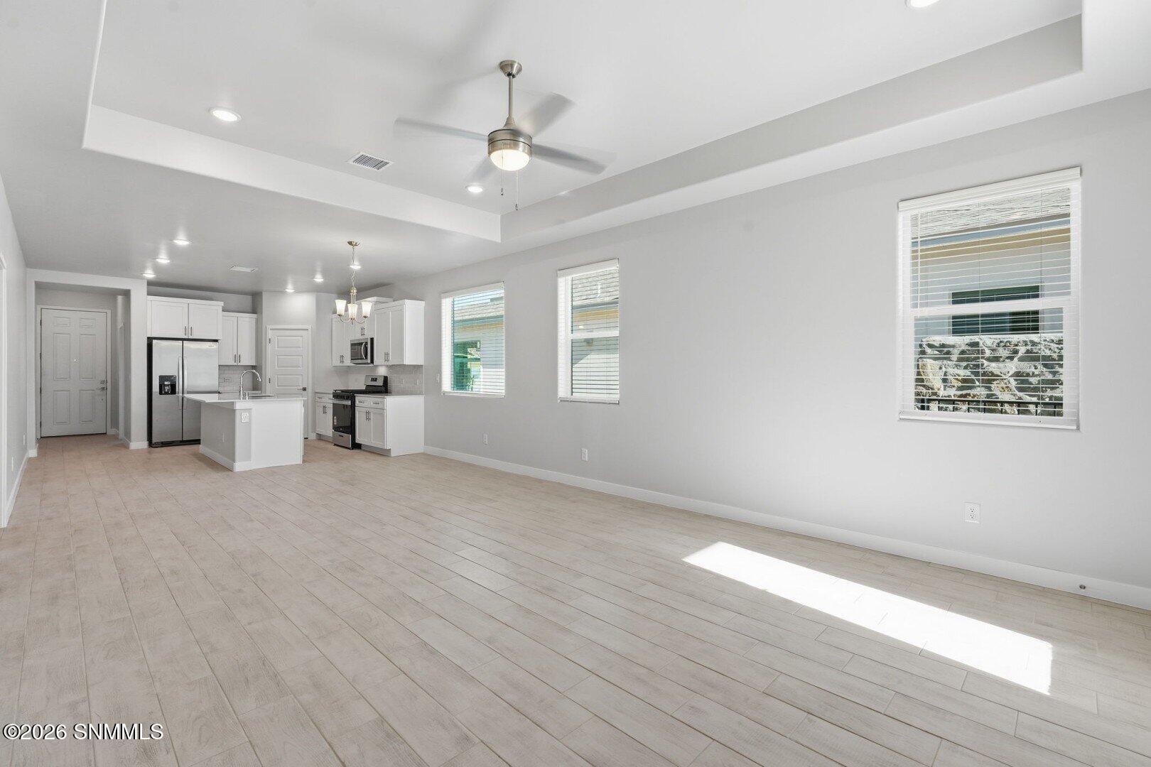 7515 Sierra Este Place Property Photo 5