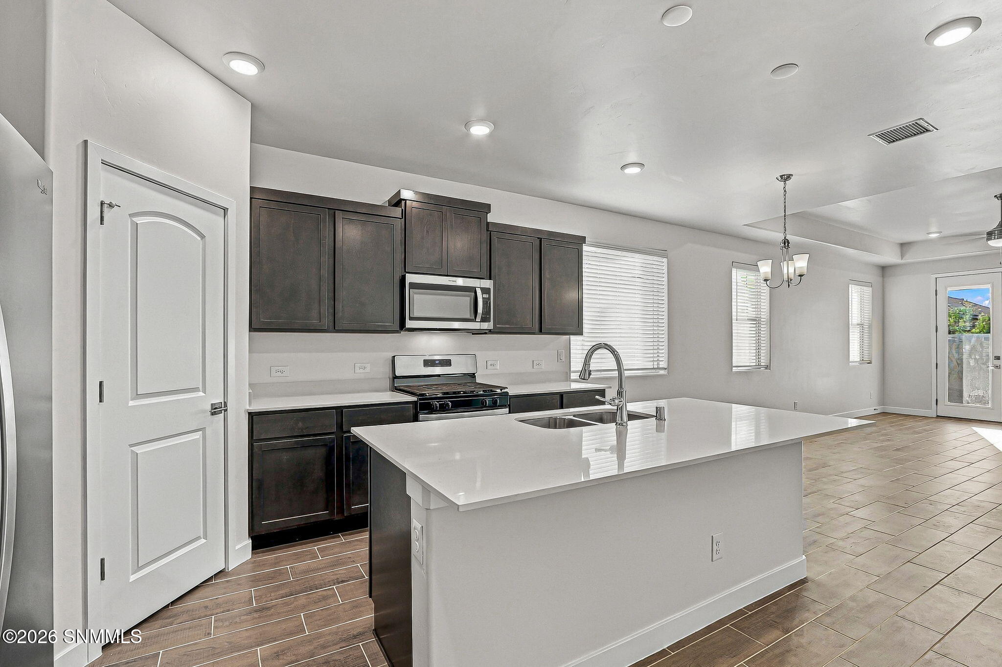 7515 Sierra Este Place Property Photo 5