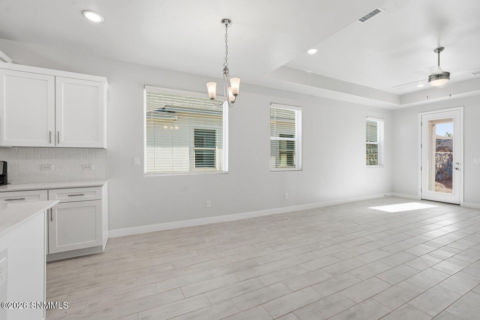 7515 Sierra Este Place Property Photo 6