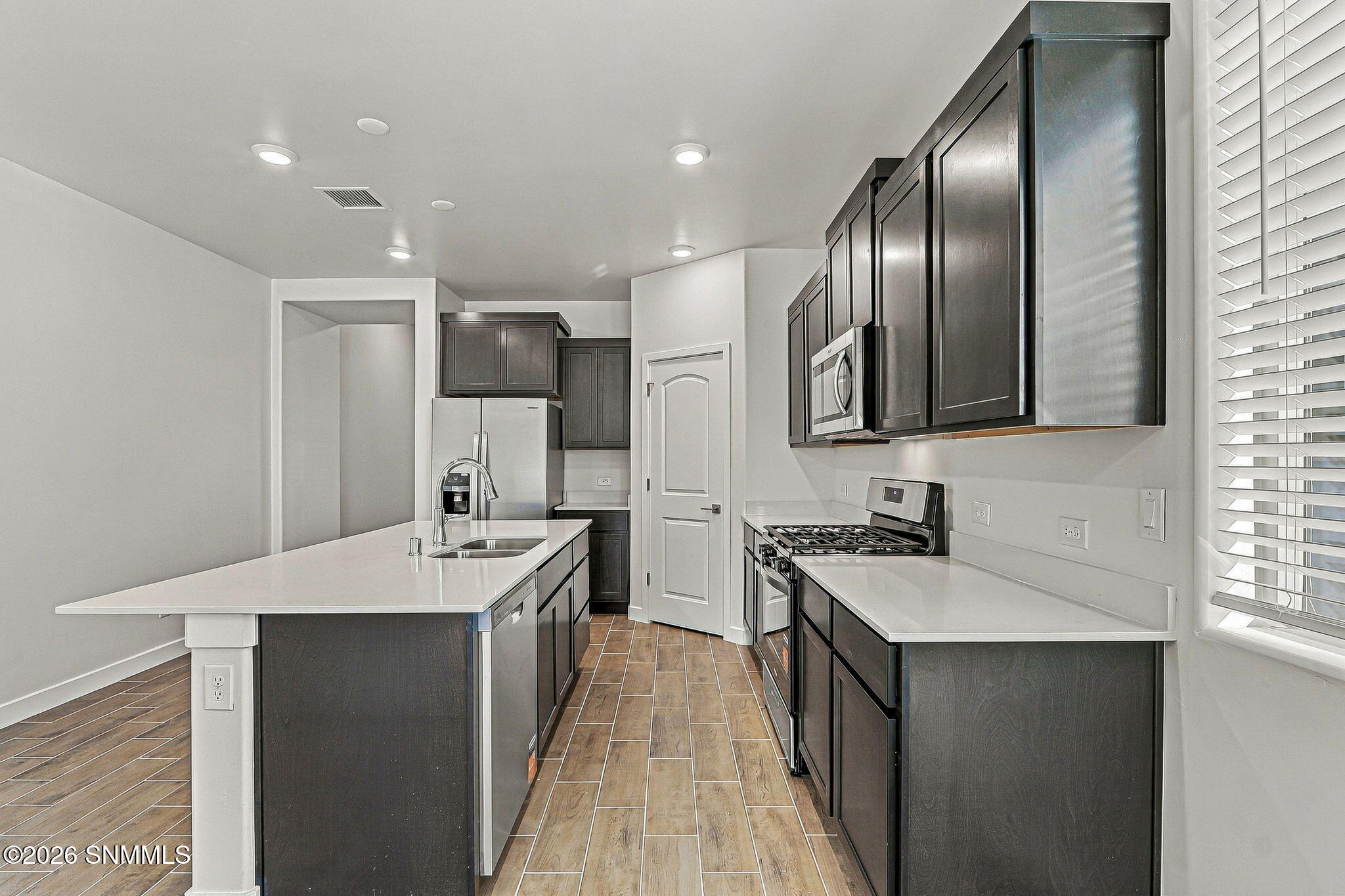 7515 Sierra Este Place Property Photo 7