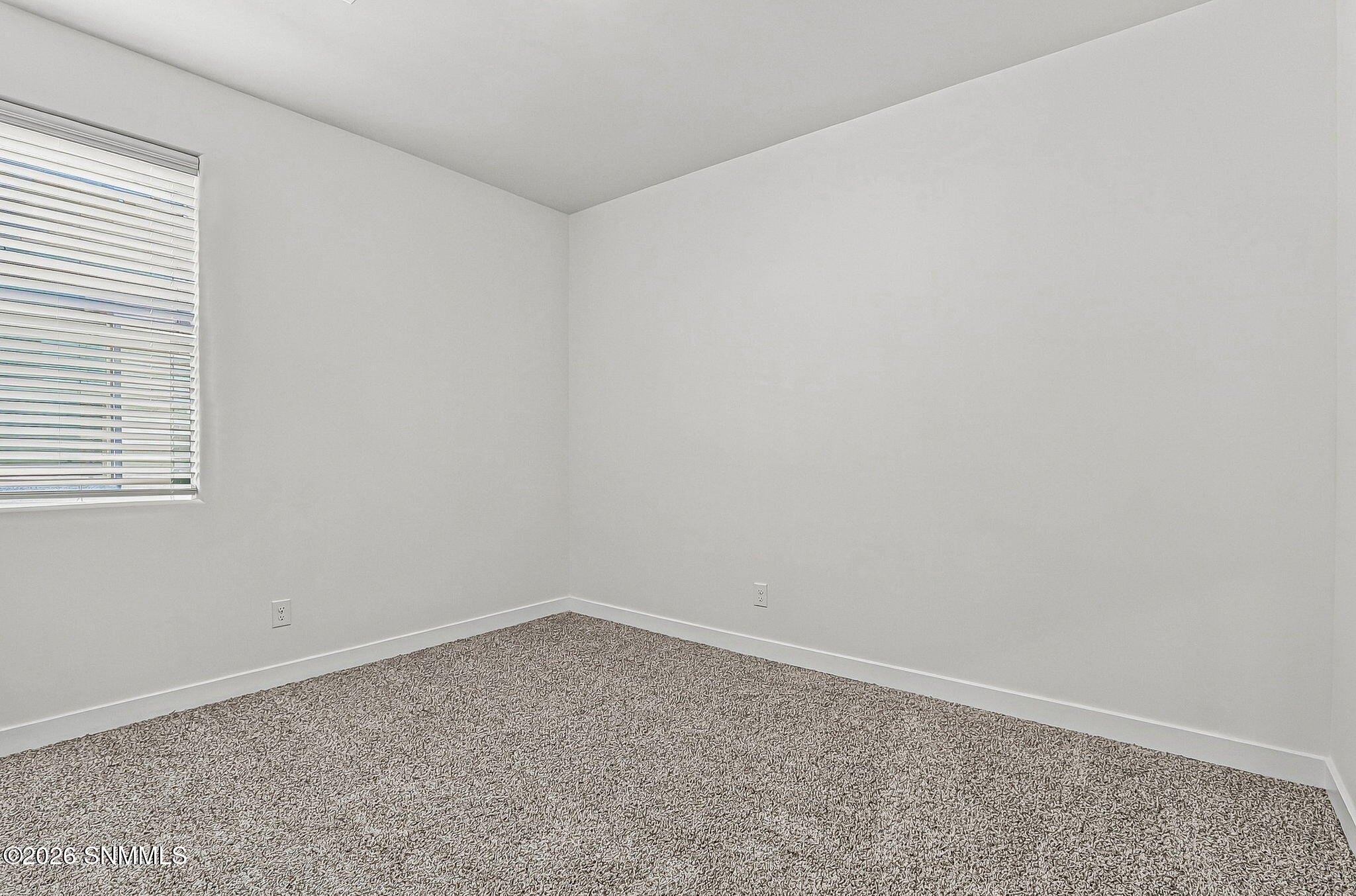 7515 Sierra Este Place Property Photo 13