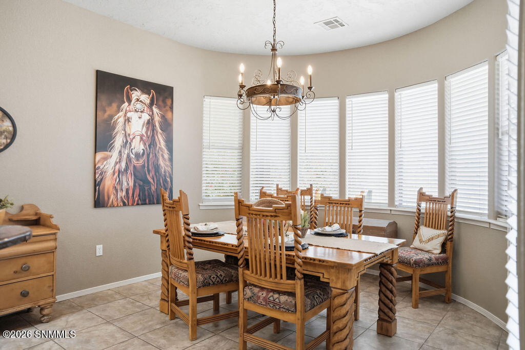 2462 Conchas Lane Property Photo 19