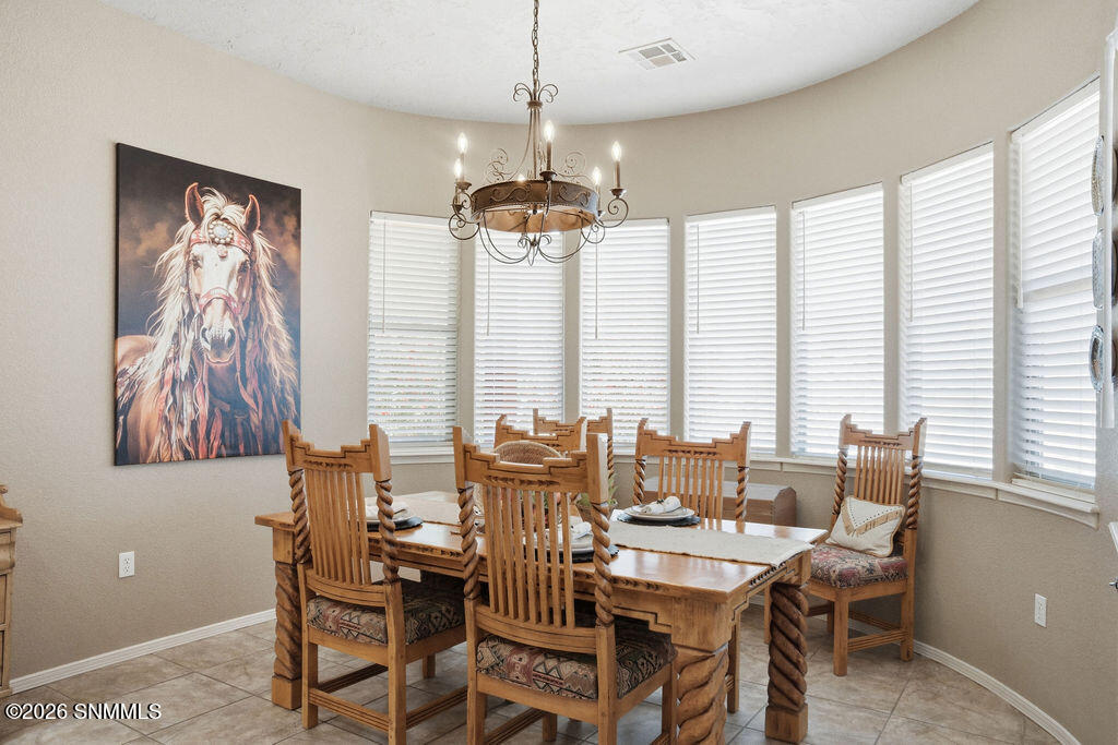 2462 Conchas Lane Property Photo 23