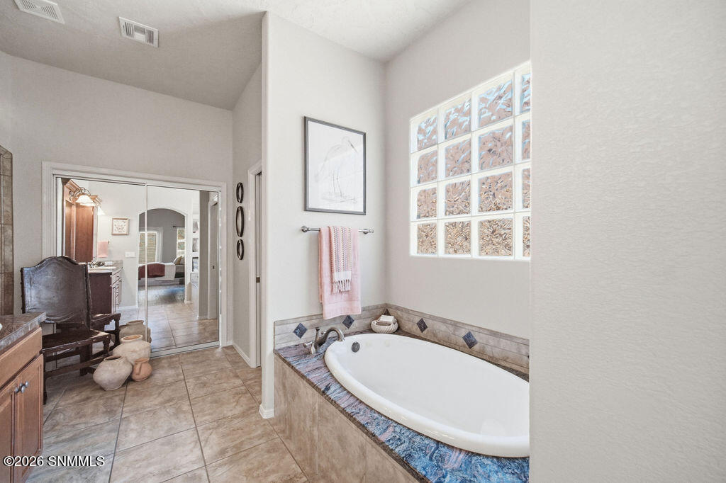 2462 Conchas Lane Property Photo 47