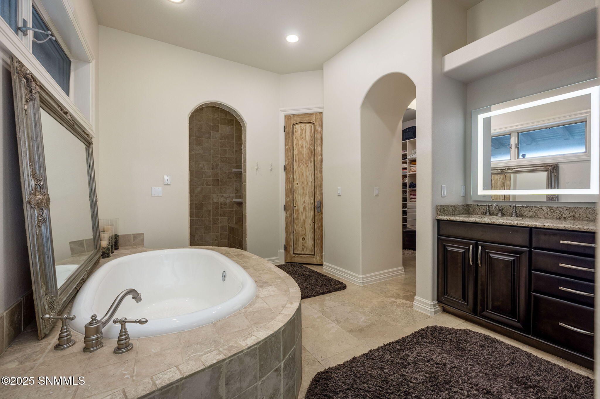 7003 Mcnutt Road Property Photo 33