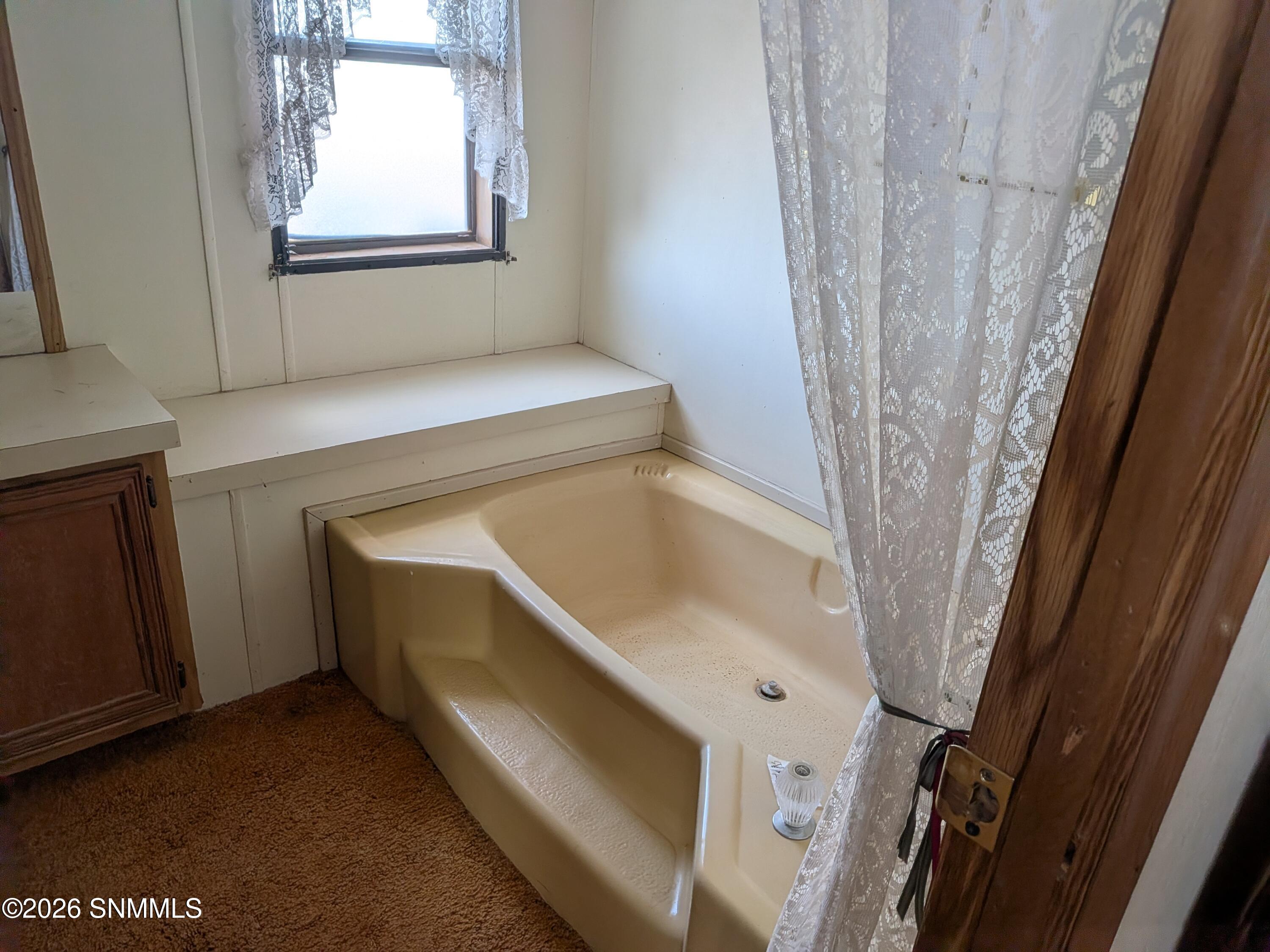 33 Southland Road Property Photo 9
