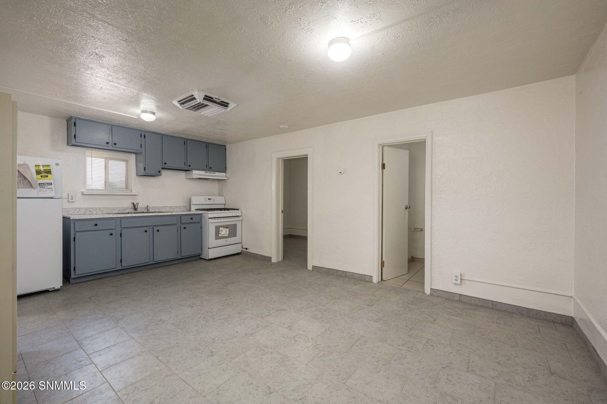 809 W Van Patten Avenue Property Photo 7