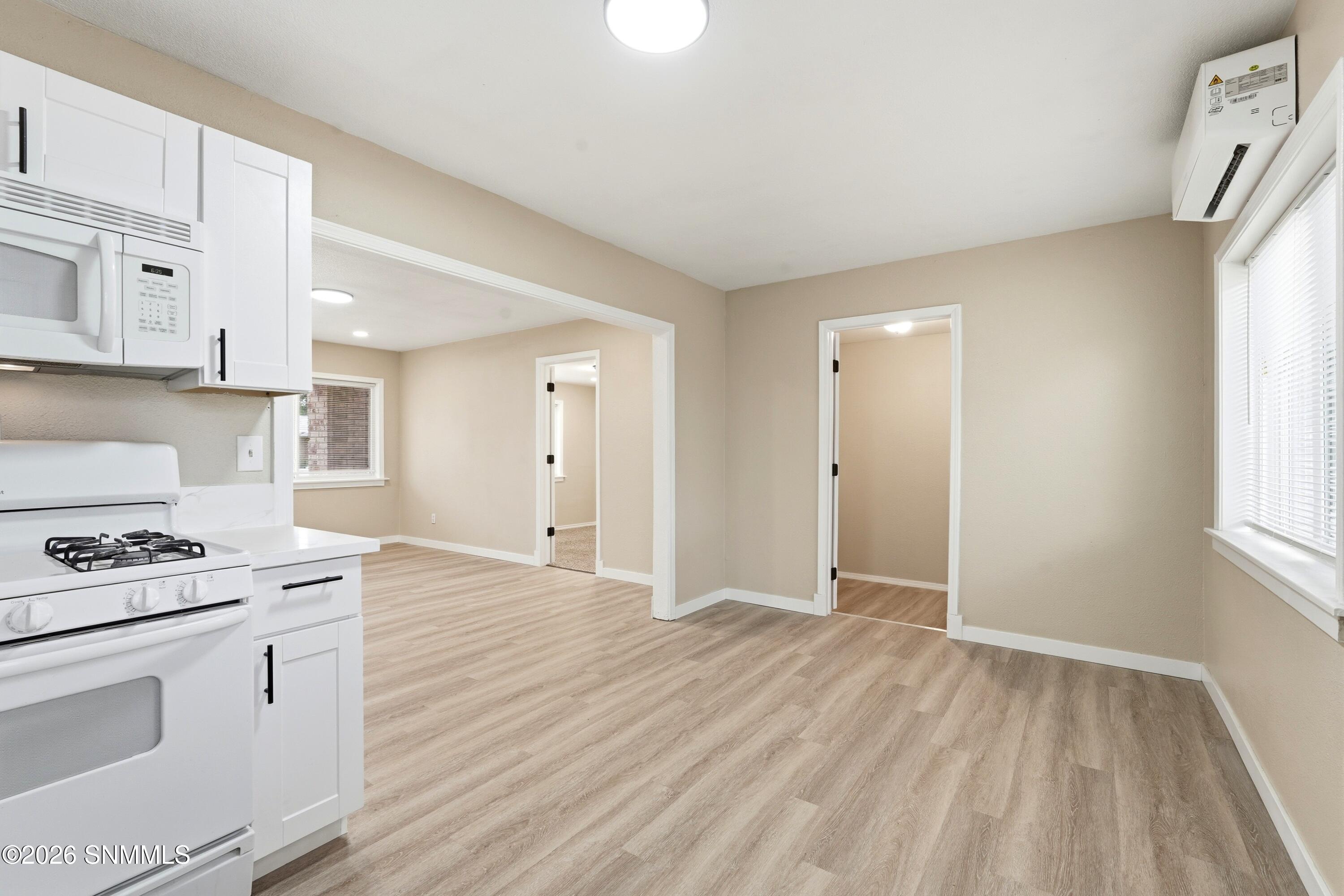 1109 Dewey Lane Property Photo 9