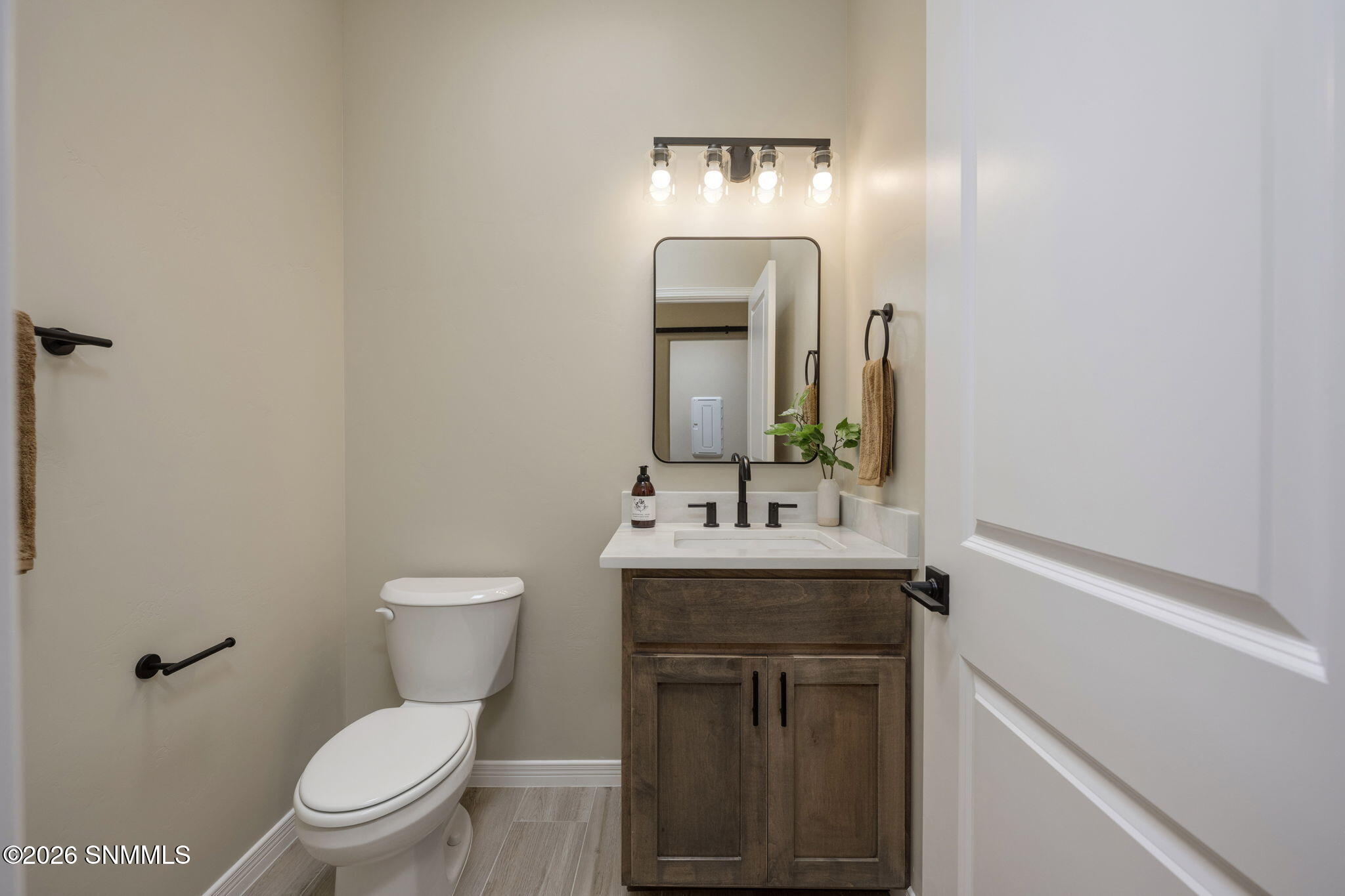 3541 Belmont Lane Property Photo 40