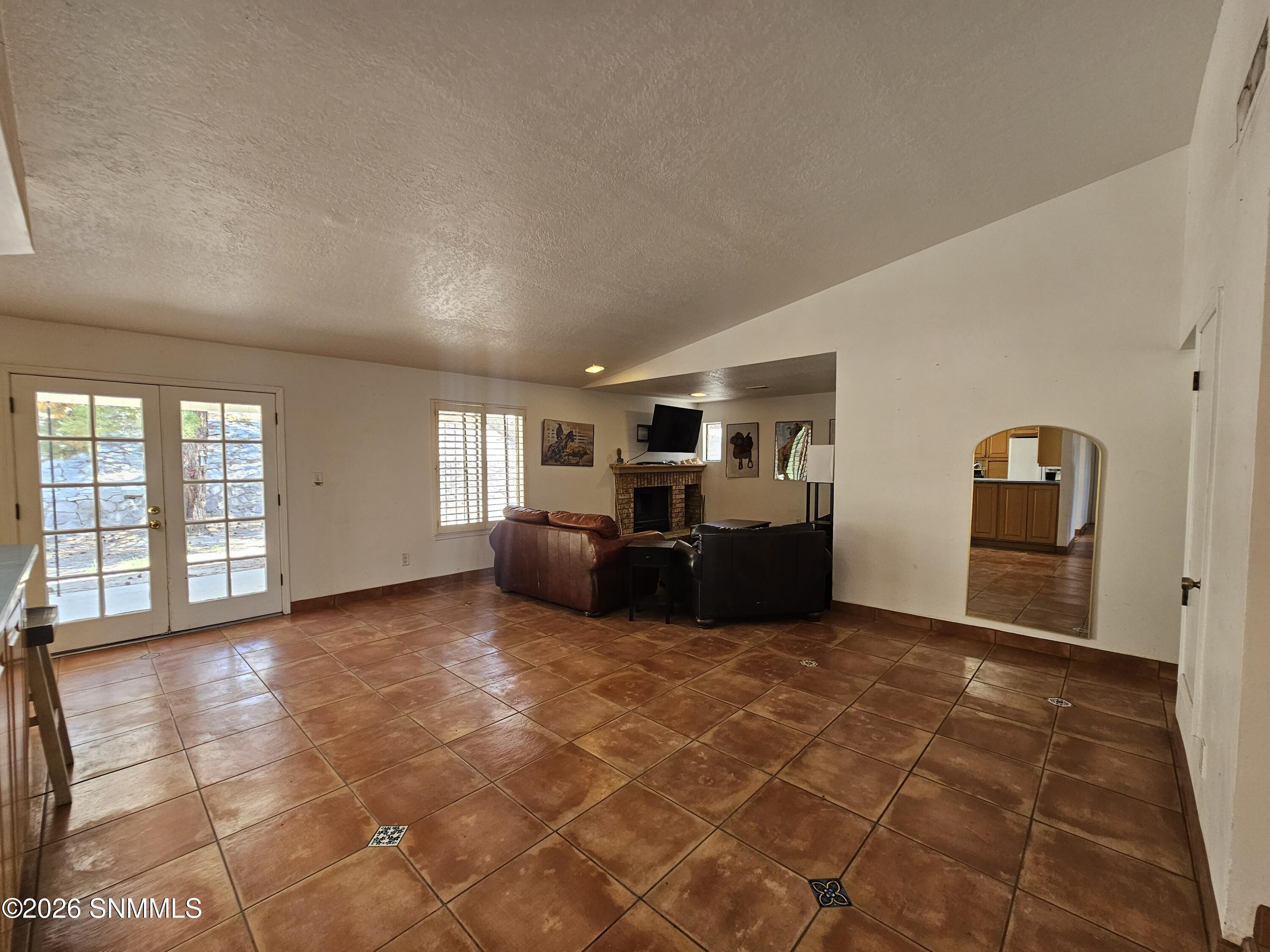 1608 Regal Ridge Property Photo 5