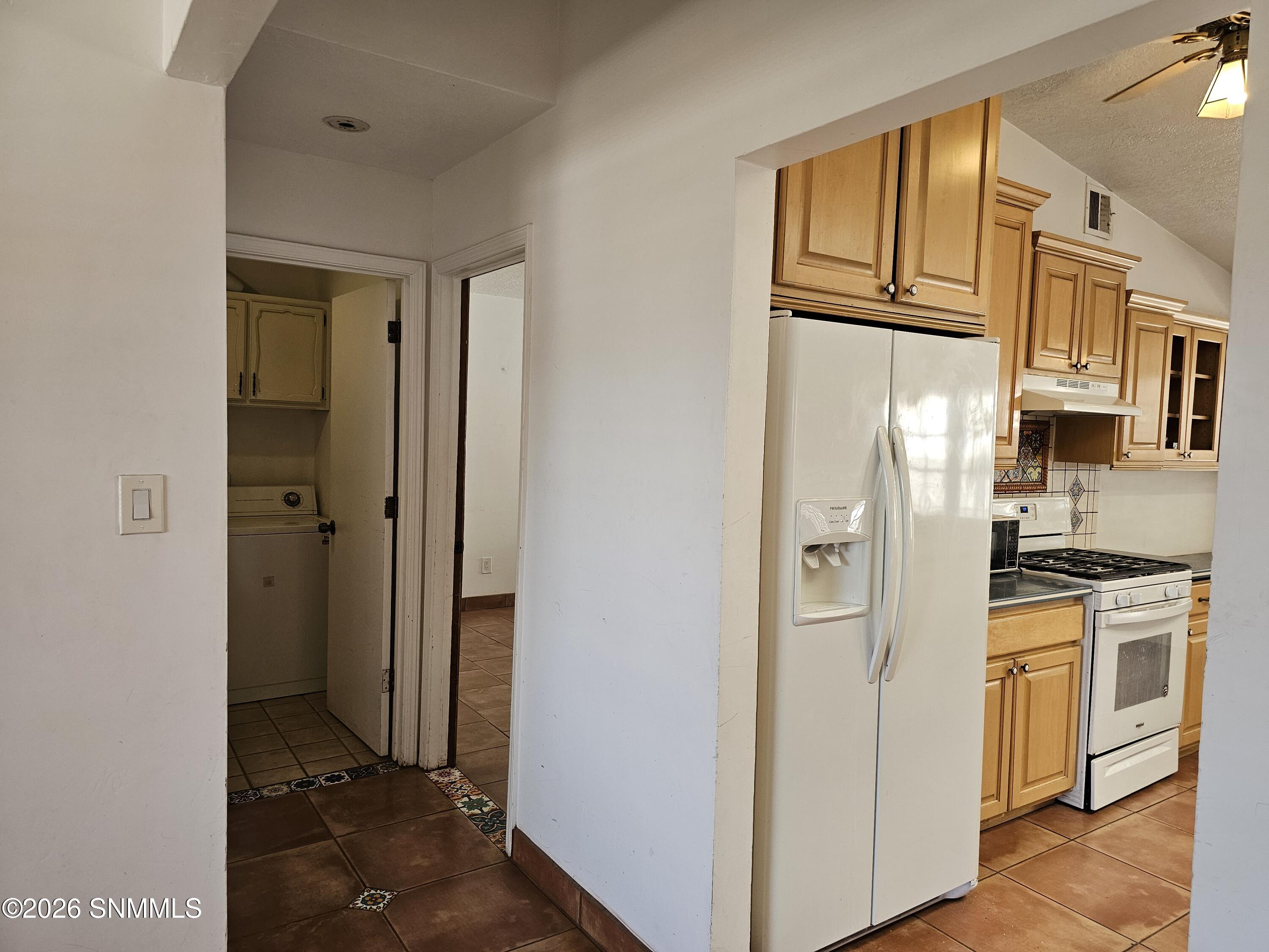 1608 Regal Ridge Property Photo 23