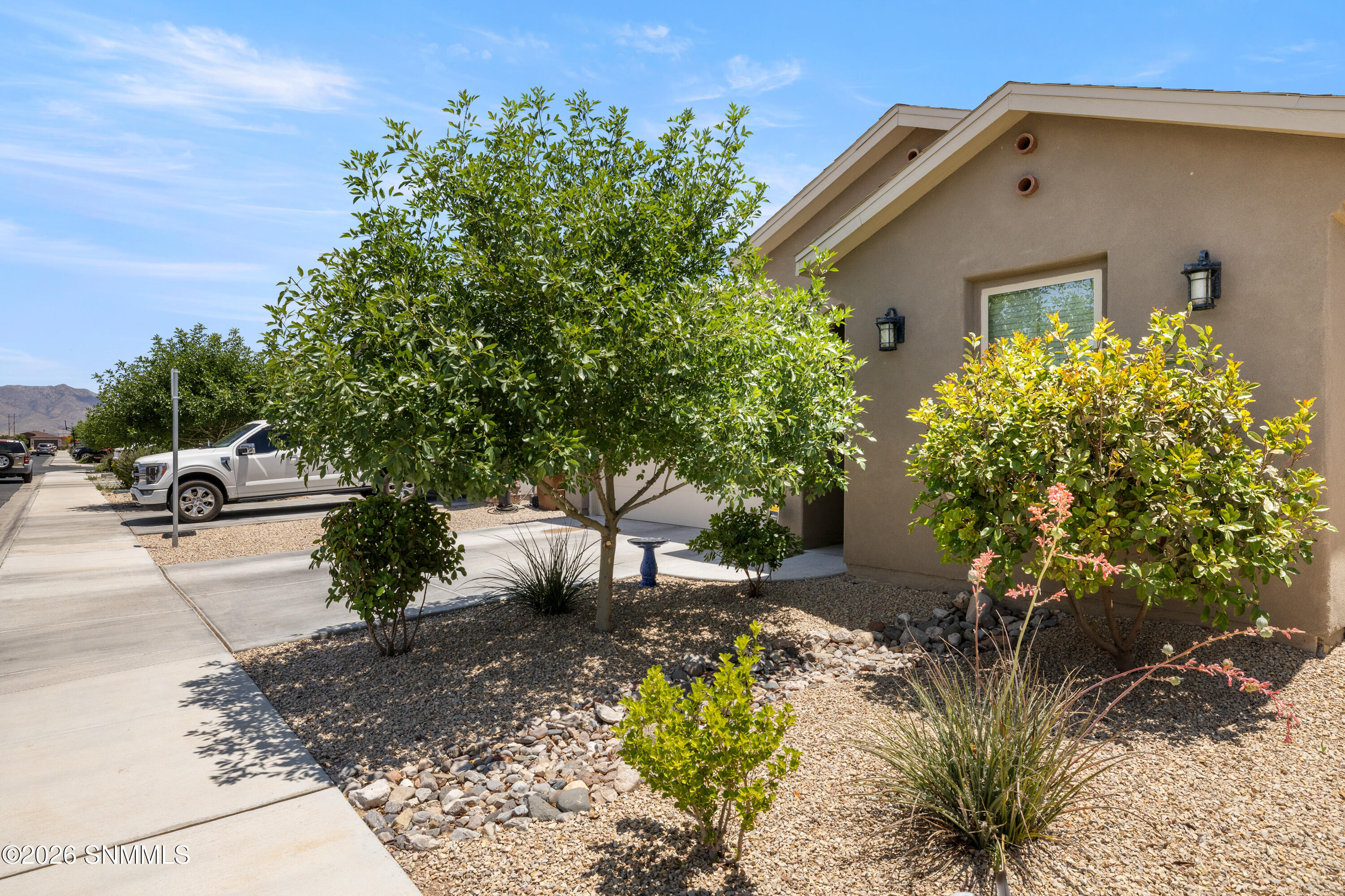 3866 San Marino Road Property Photo 1