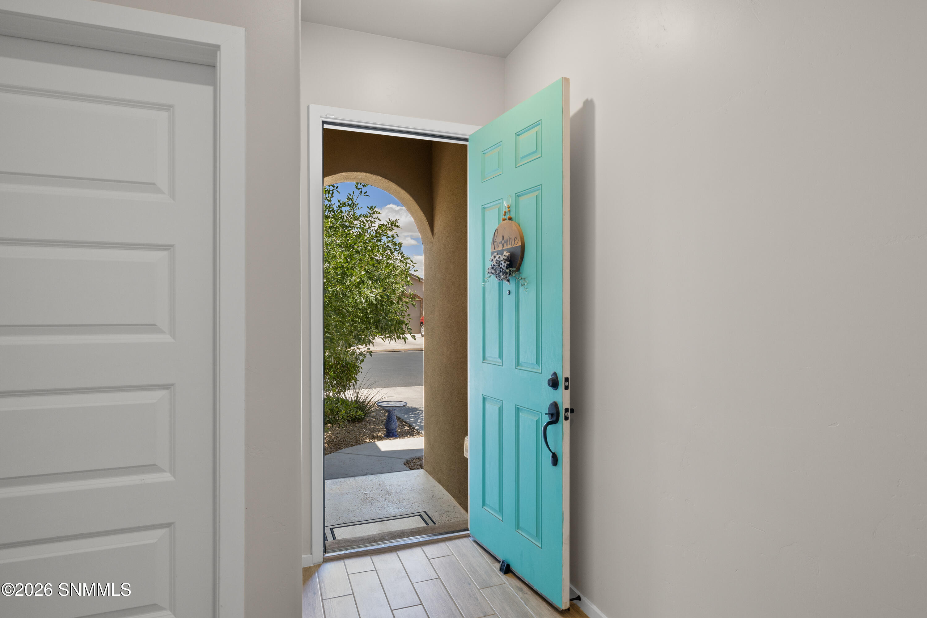 3866 San Marino Road Property Photo 8