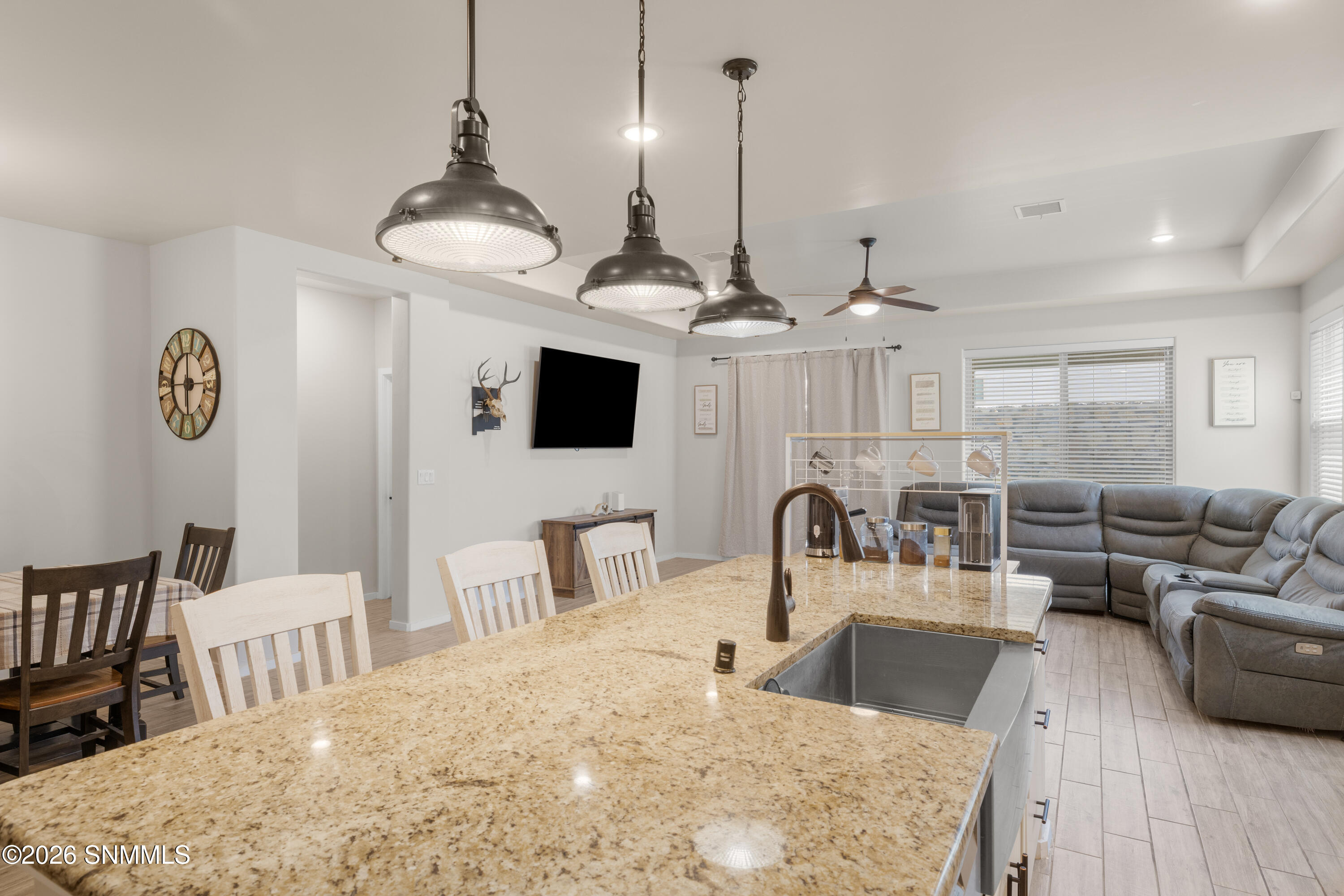 3866 San Marino Road Property Photo 14