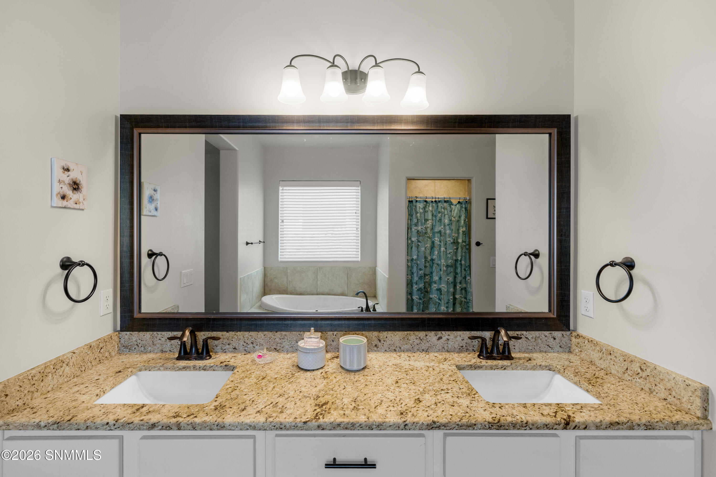 3866 San Marino Road Property Photo 22