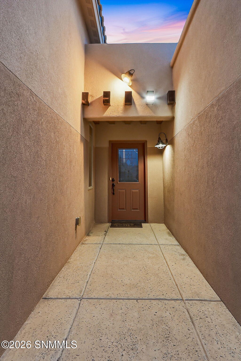 4627 Brighton Circle Property Photo 3