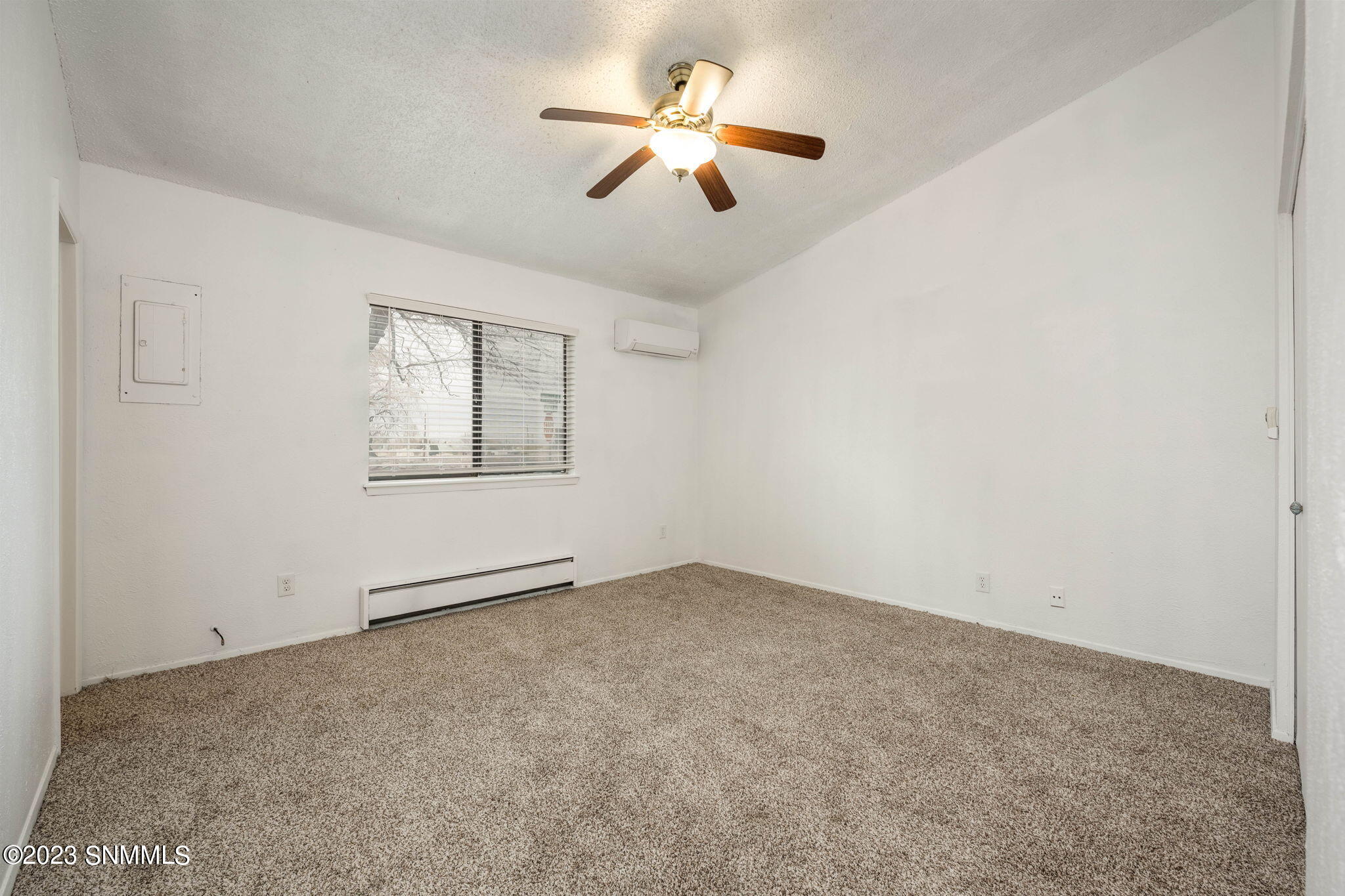 1290 N Willow Street Property Photo 21