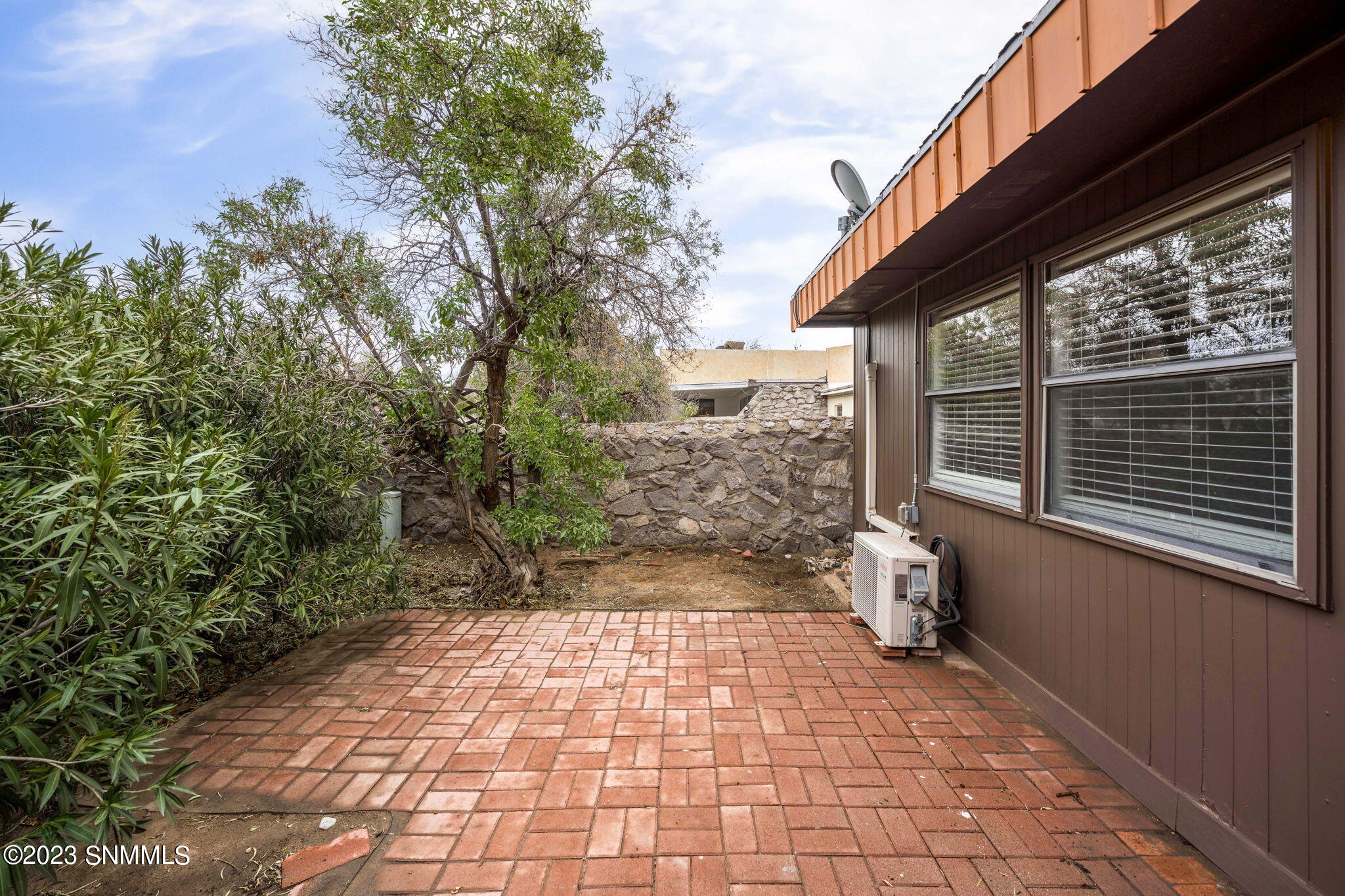 1290 N Willow Street Property Photo 34