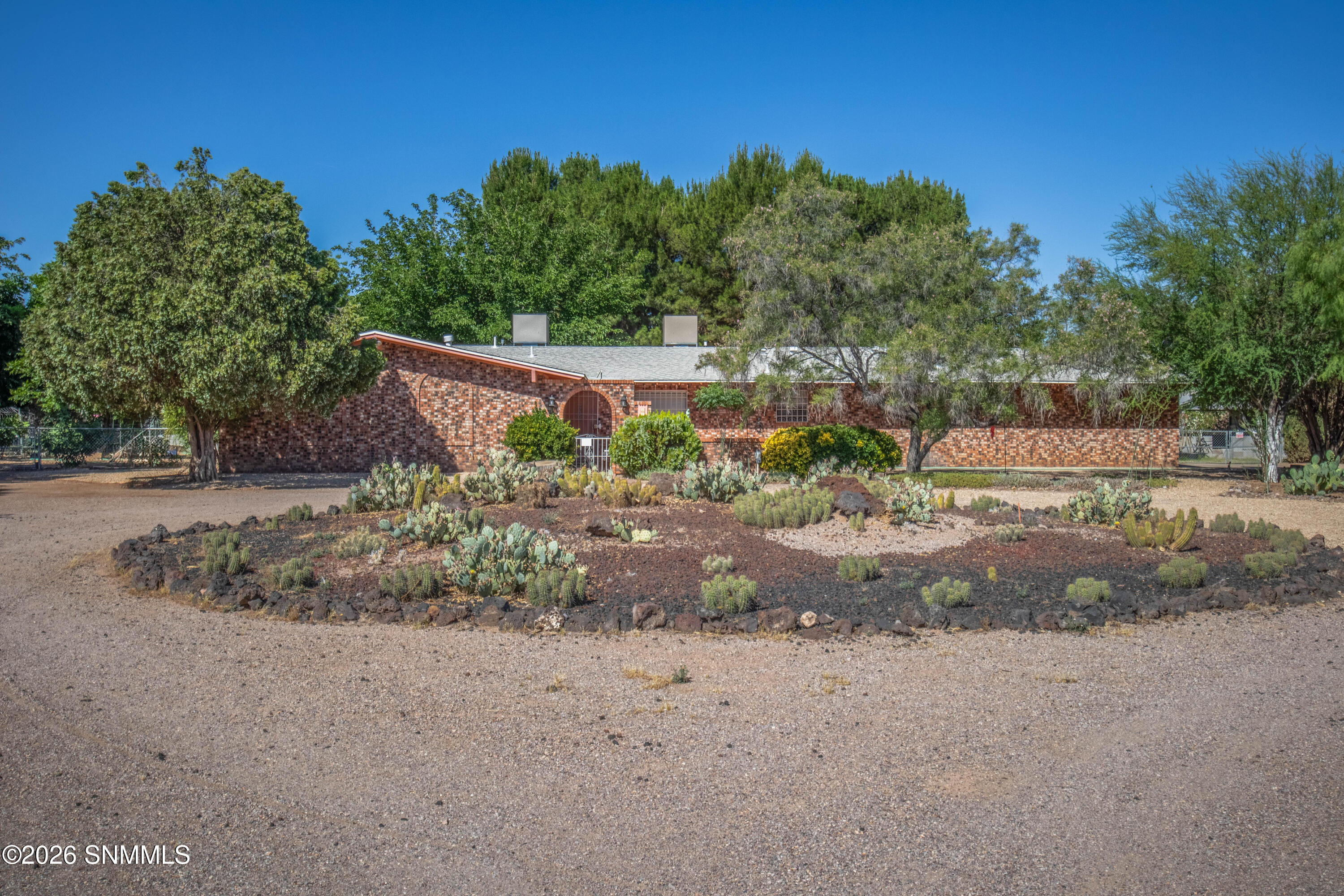 4735 Campbell Road Property Photo 1